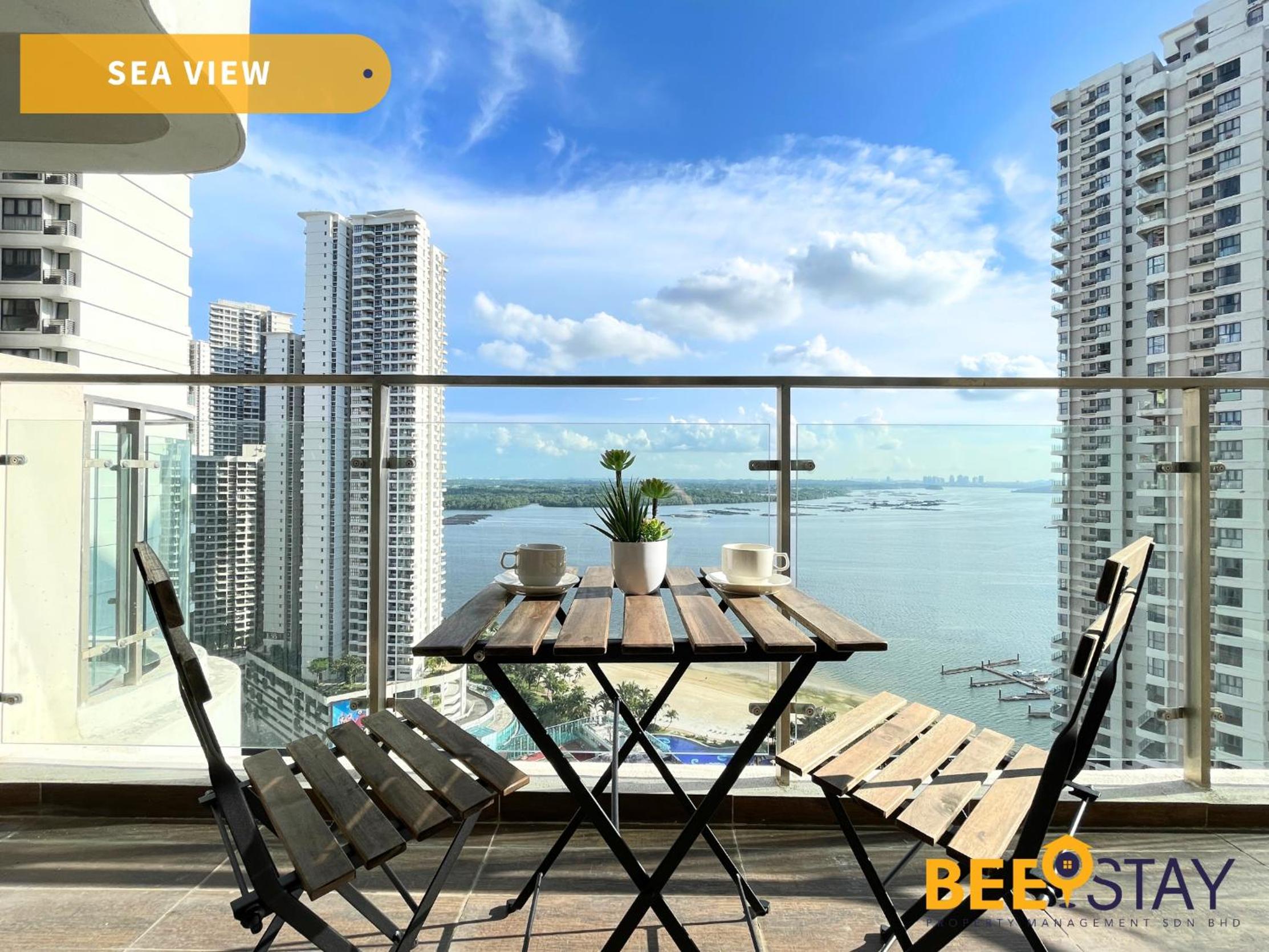JB SeaView with Balcony Country Garden Danga Bay for 6 Pax