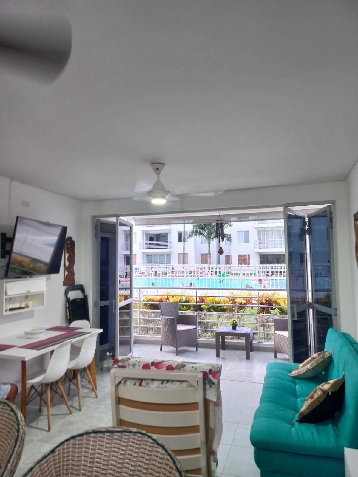 Apartamento Agualina Orange con vista a la piscina