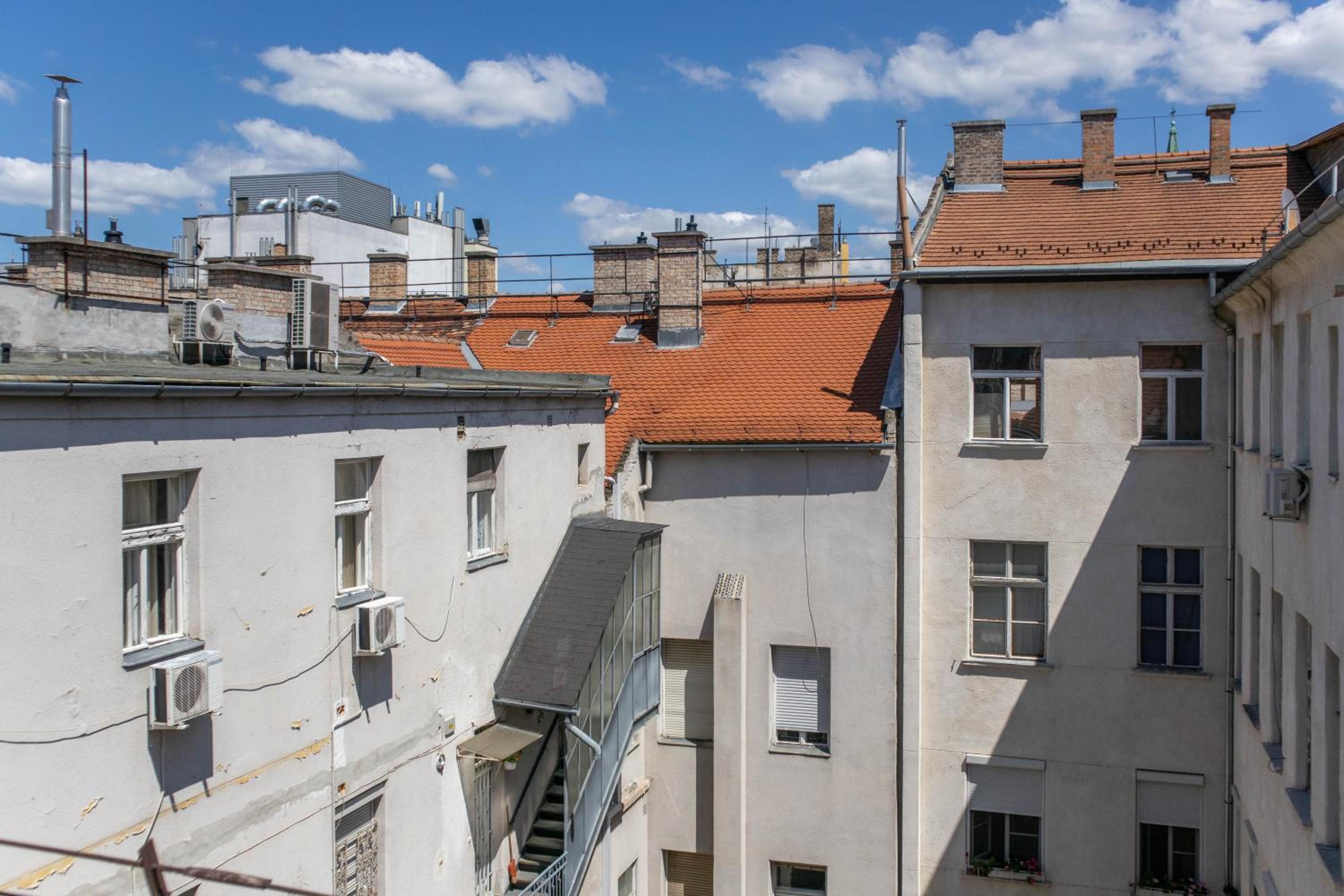 High Light Apartment