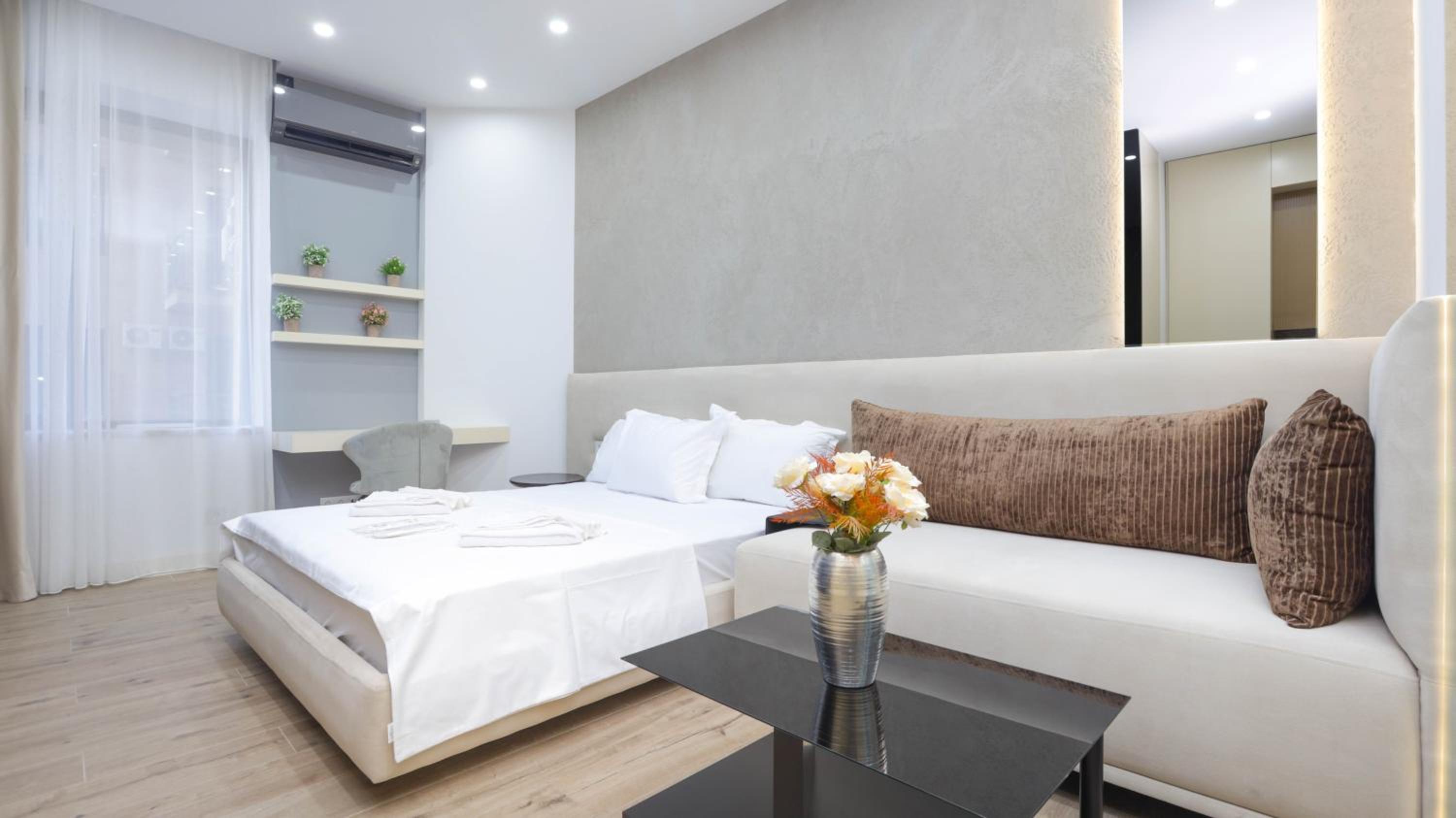 Smart Apartments on Buzand Street 97