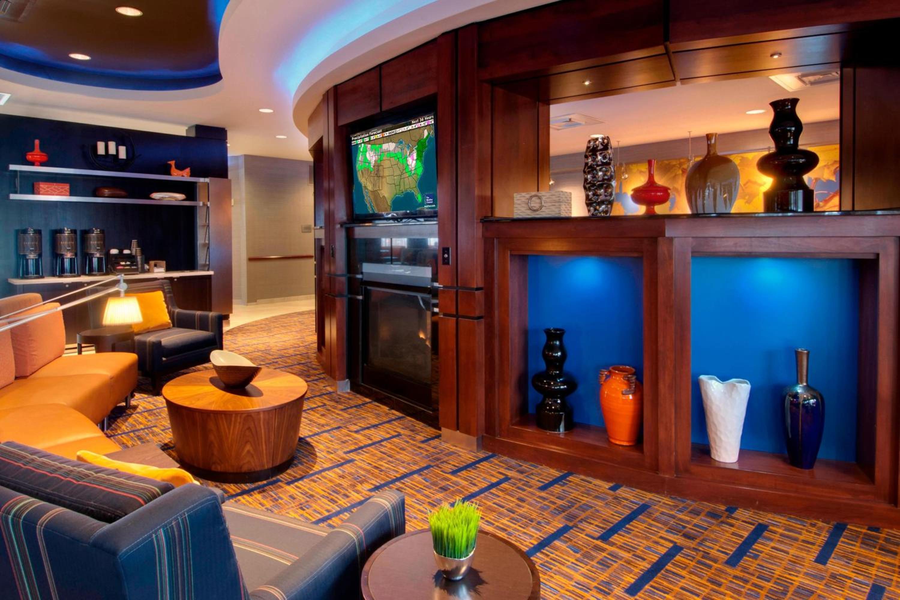 New York City Vacations - Courtyard by Marriott Madison East - Property Image 19
