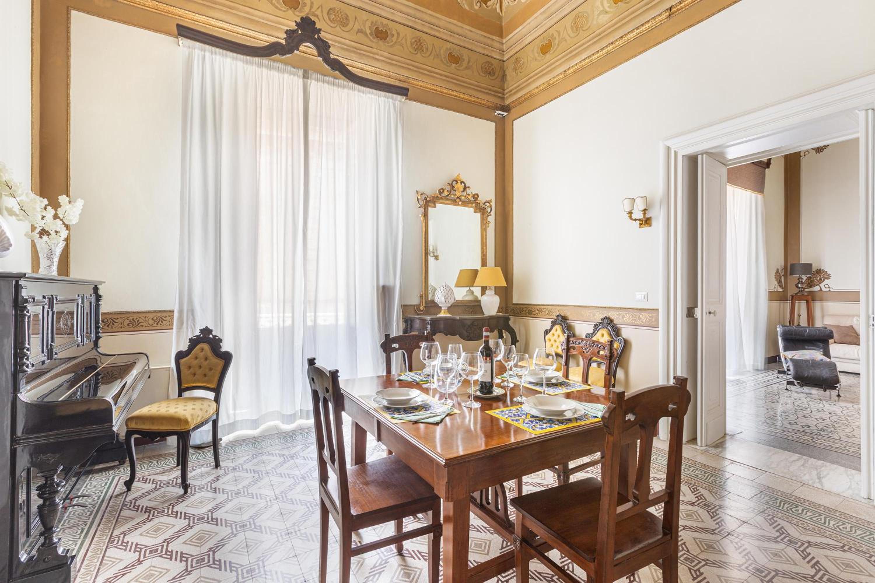 dining