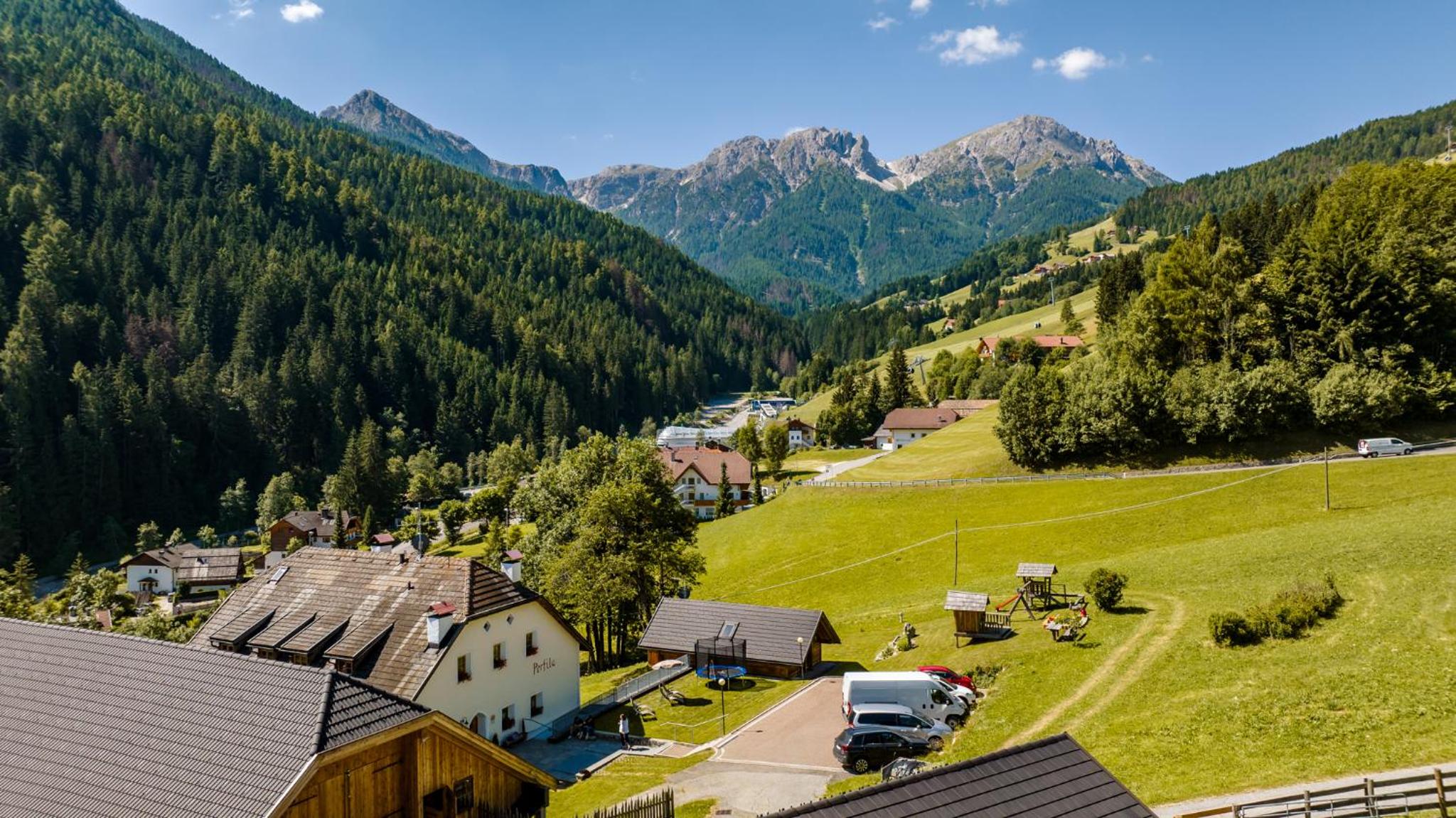 Apartments Perfila Ferienchalet