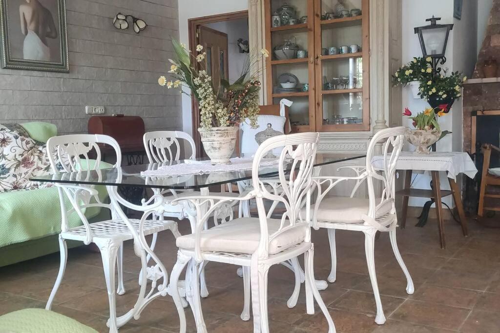 villa las aguilas