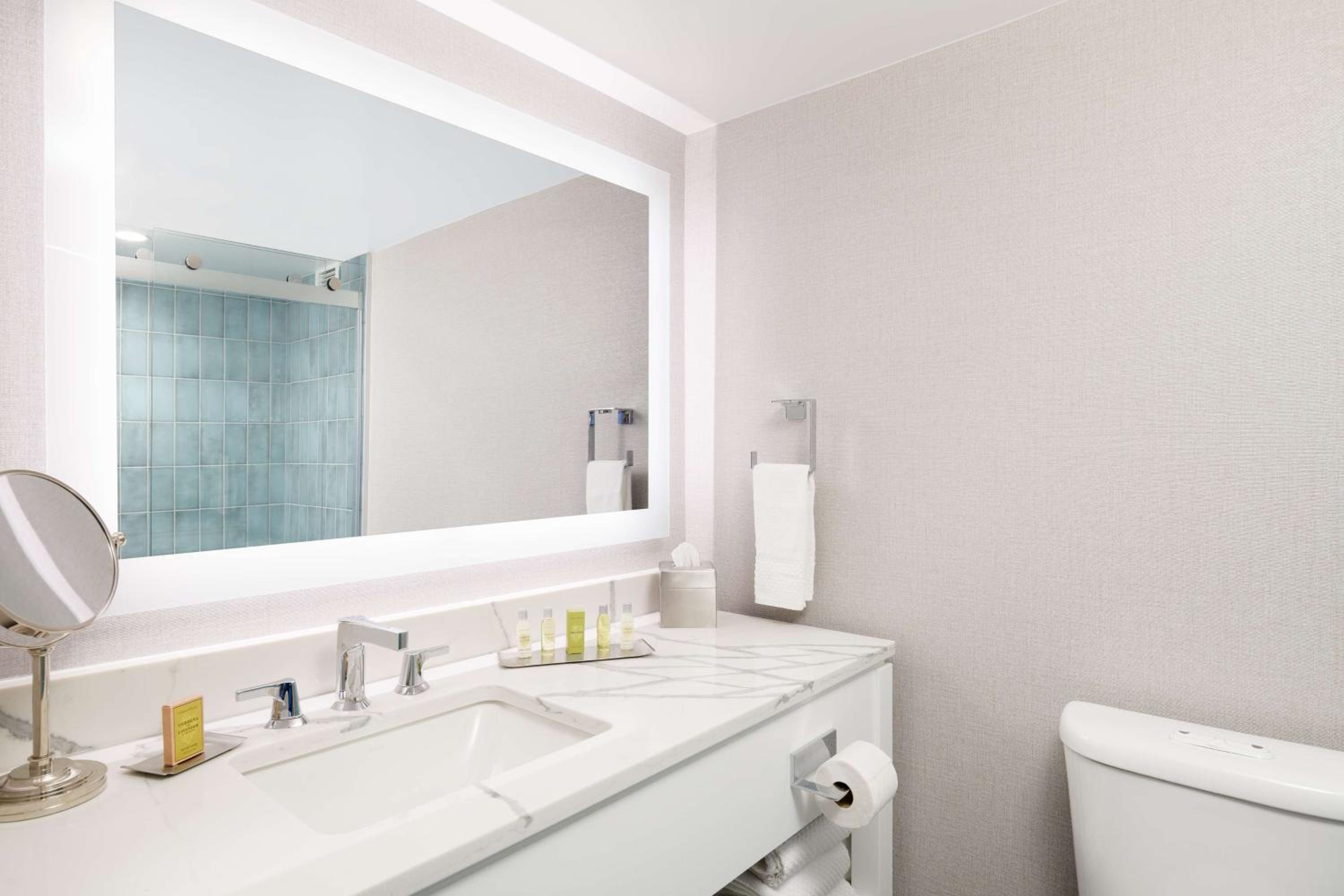 Hilton Los Angeles-Culver City, CA 3