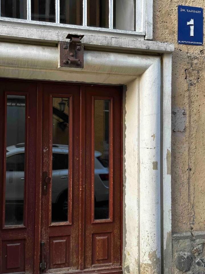 Apartament z widokiem na Rynek Starego Miasta by RENT4YOU