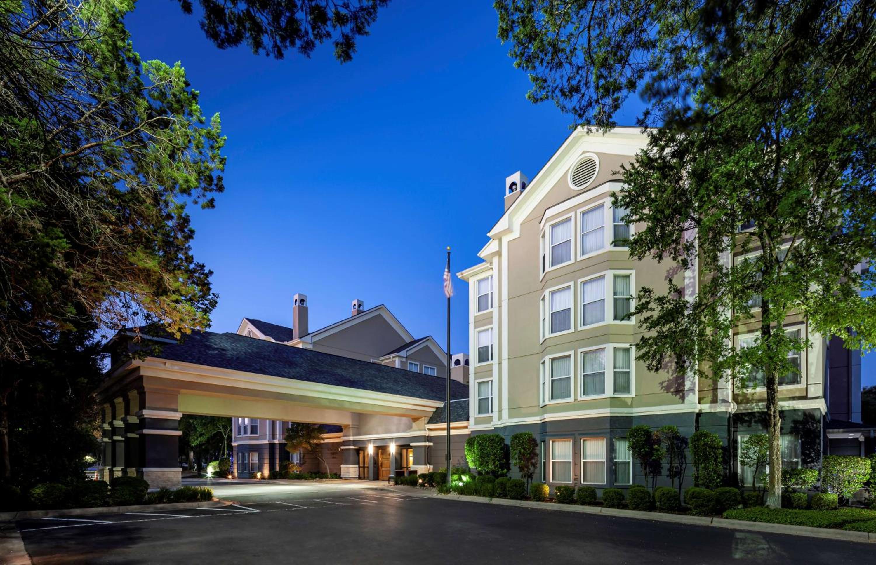 Hotel Homewood Suites by Hilton Austin NW near The Domain - Image 1