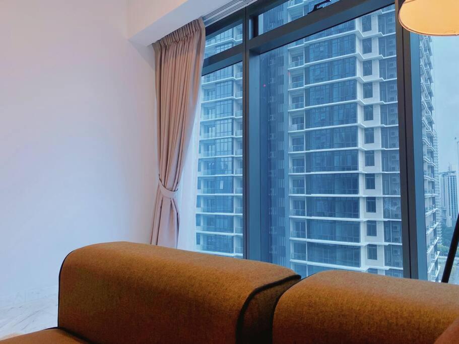 Luxury Residence @ Eaton