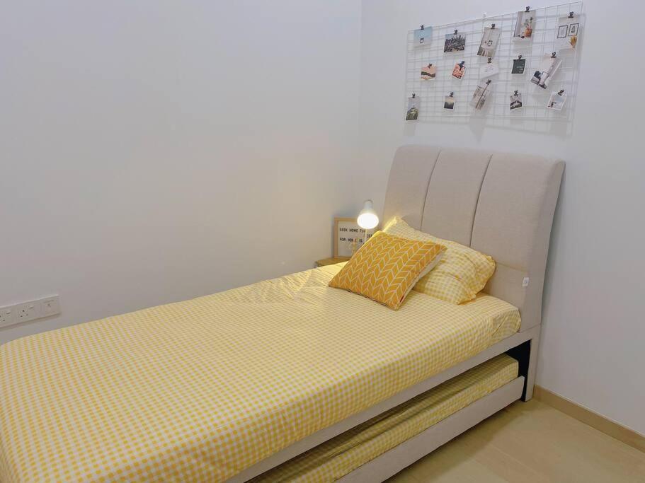 Luxury Residence @ Eaton