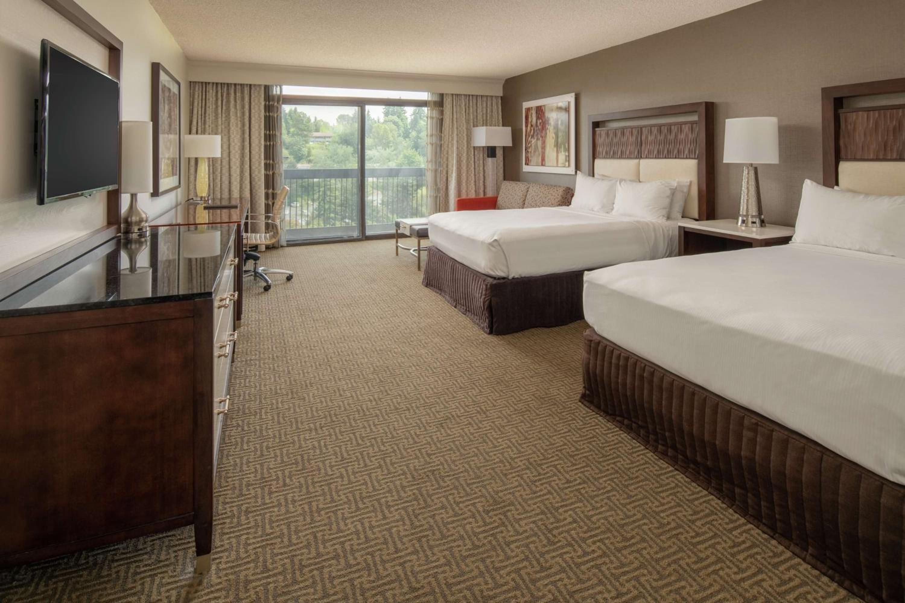 Hilton Bellevue - Property Image 7