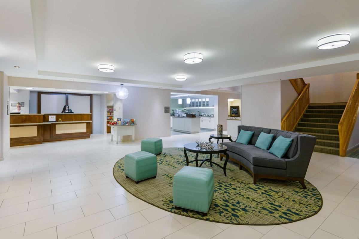 hotel reception