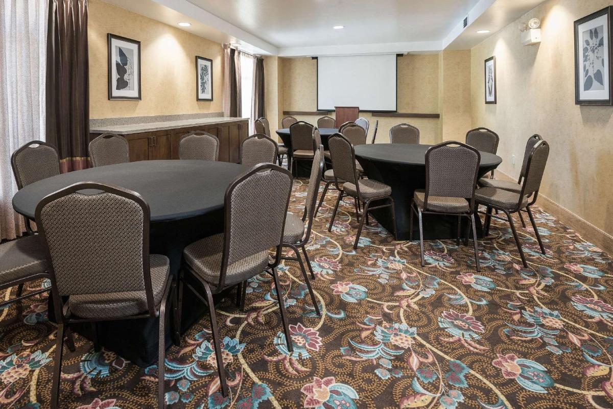 meeting room