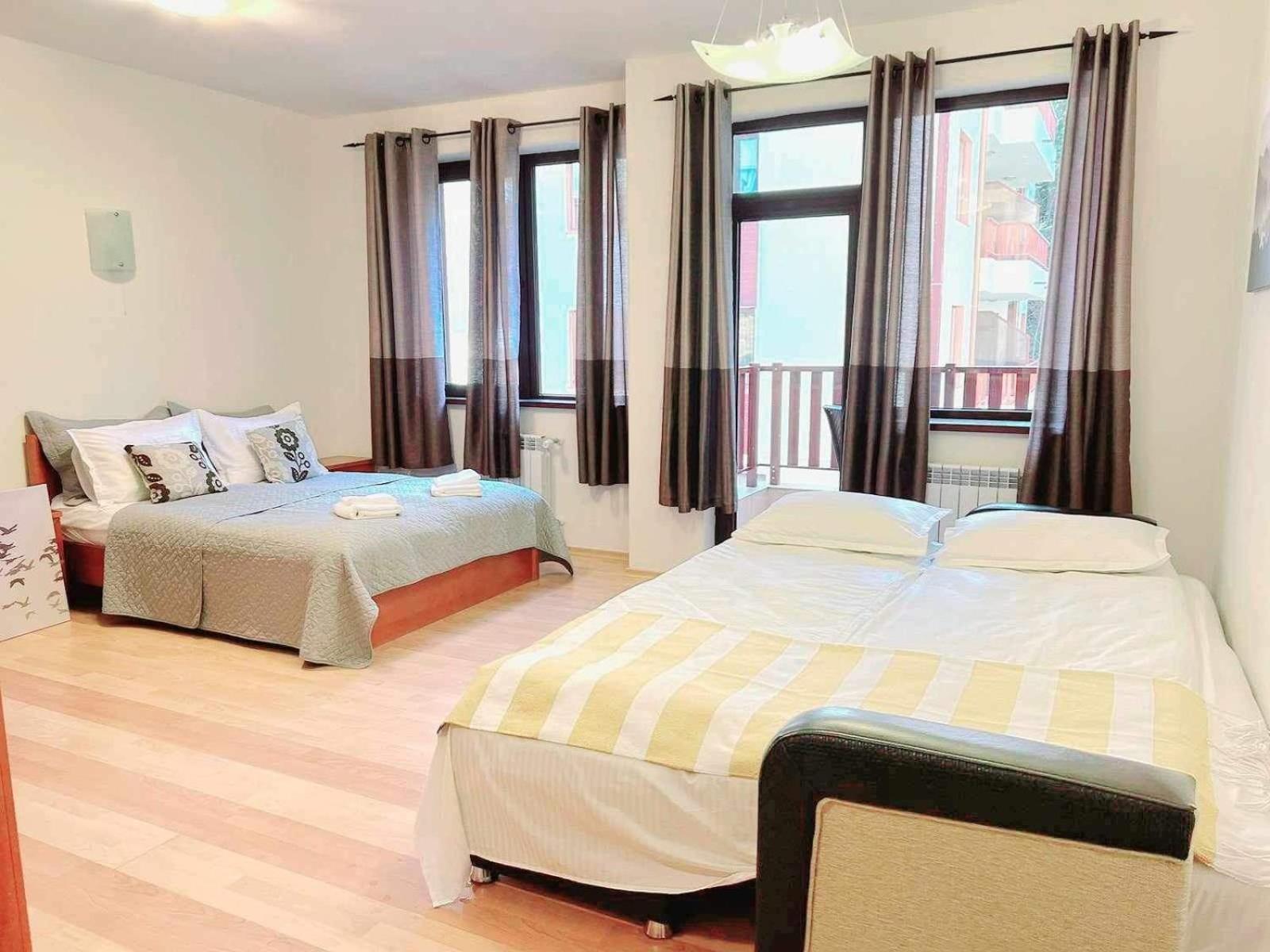 Arboro Flora Residence Studio view 4