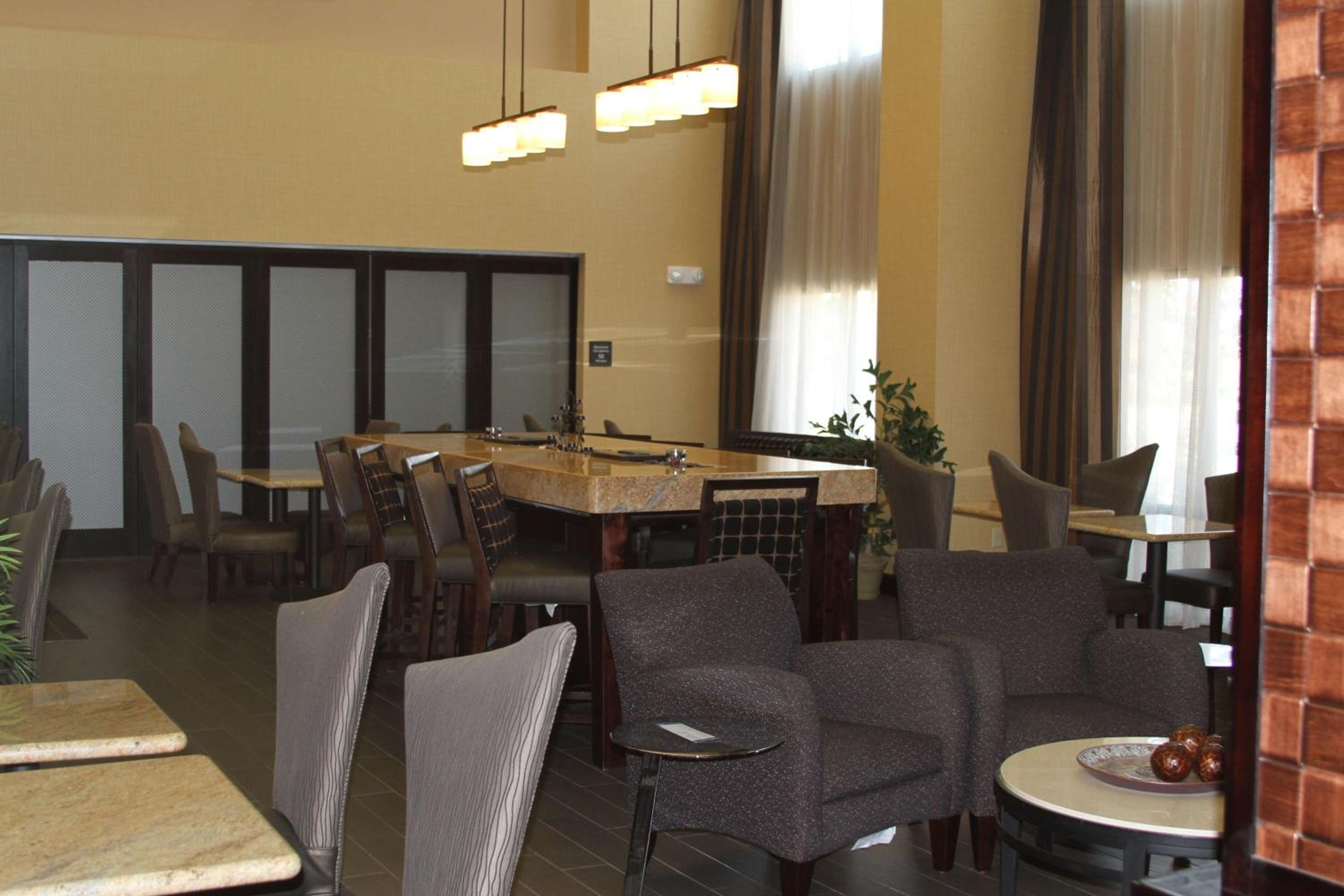 Sweetwater Vacations - Hampton Inn Sweetwater - Property Image 5