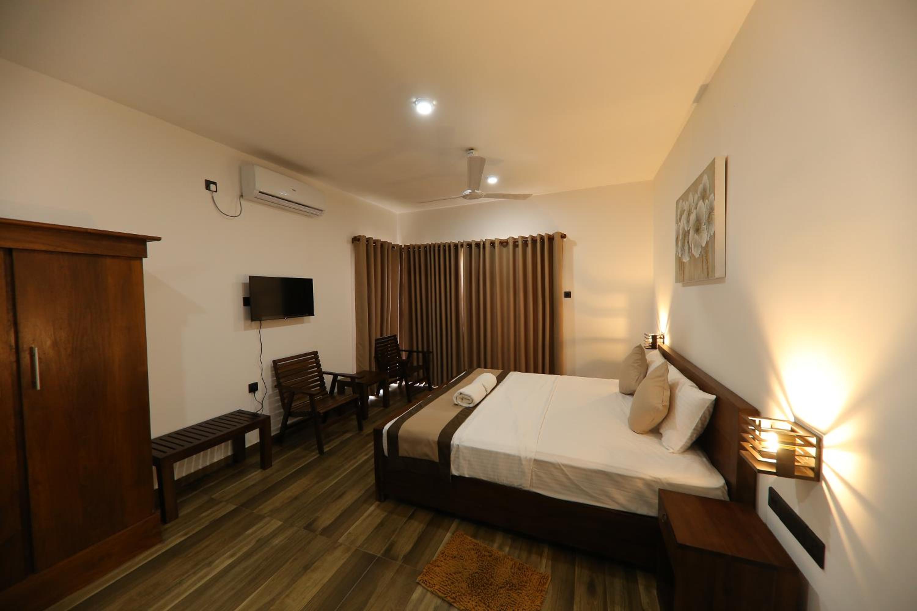 Surendra Seaview