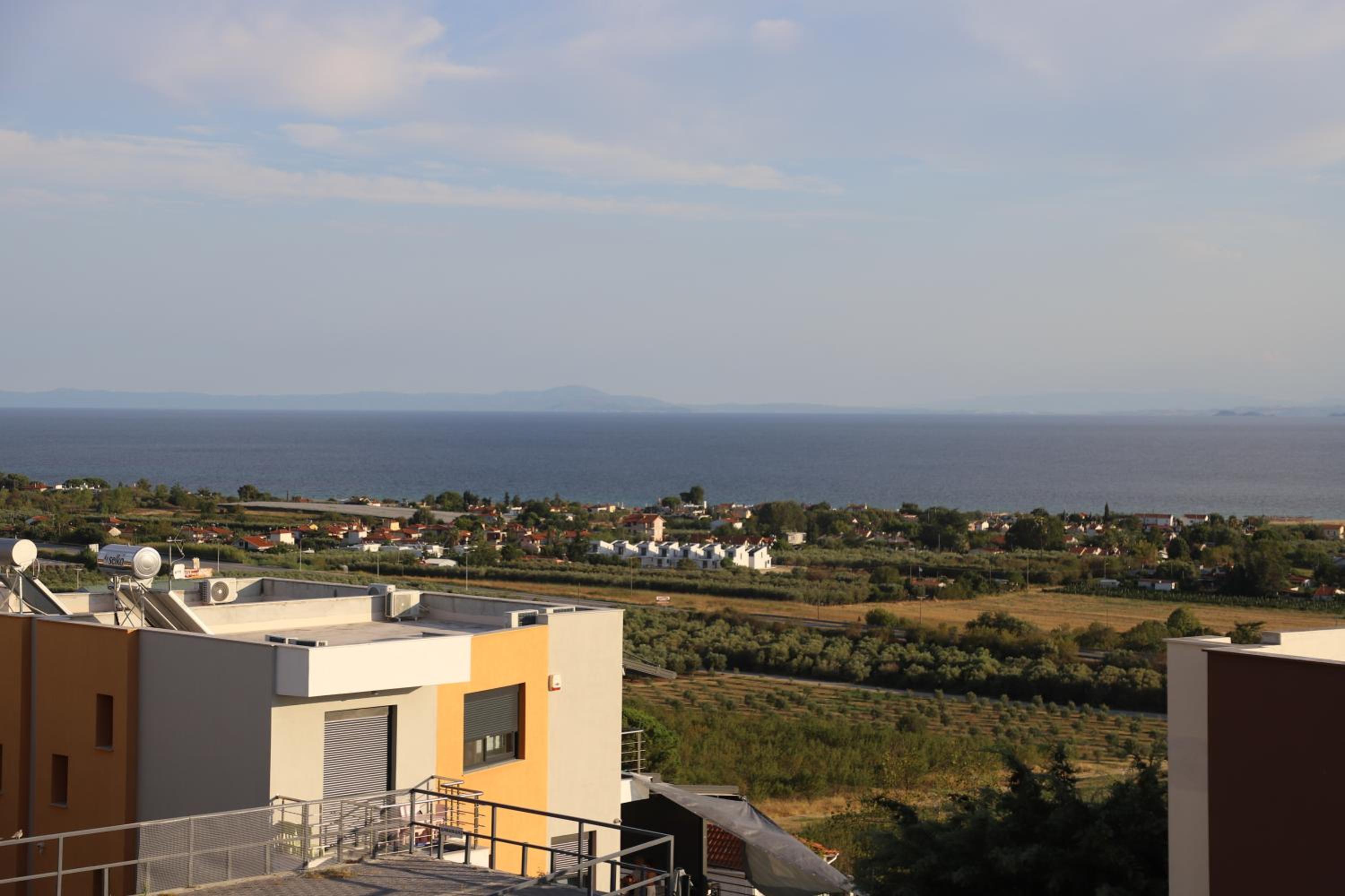 Heaven Horizon Villa - Ethereal and Blissful Gem