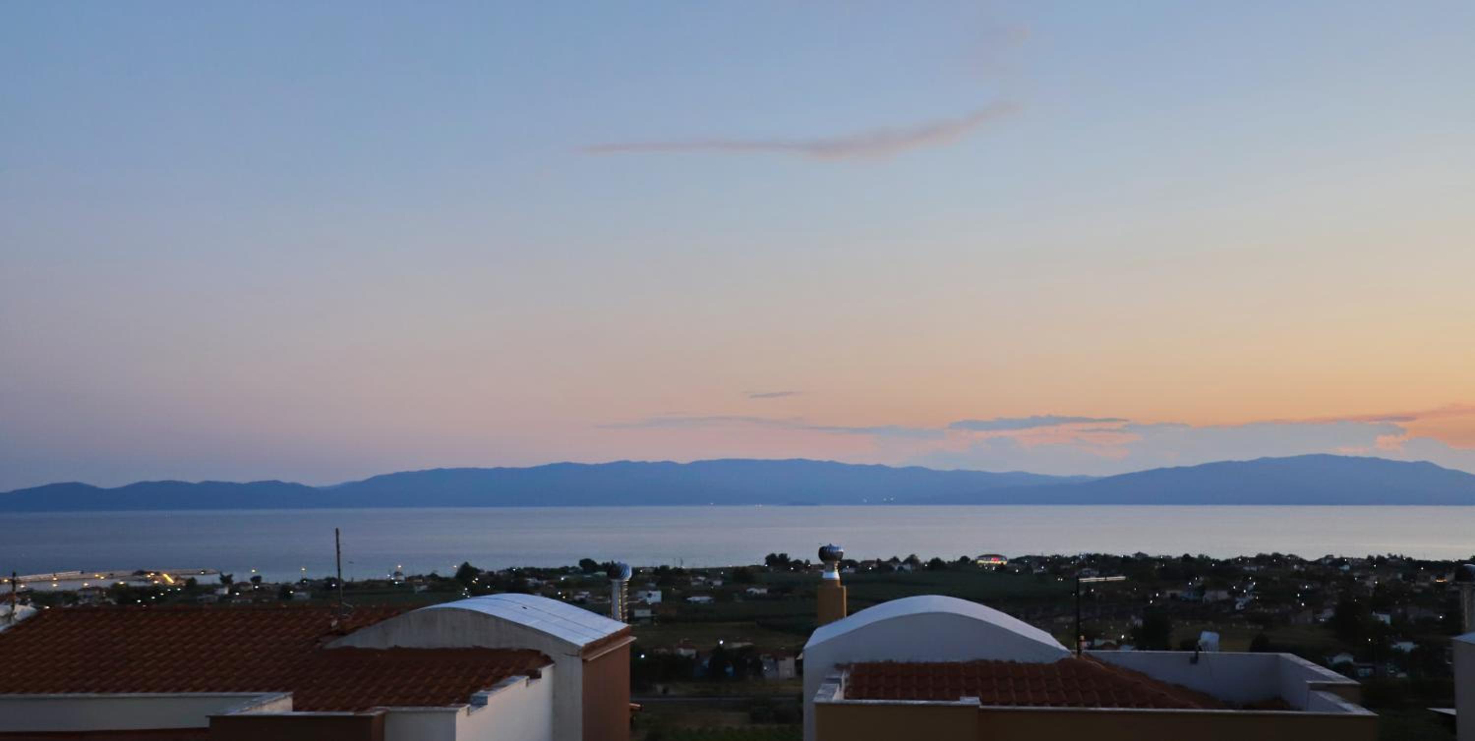 Heaven Horizon Villa - Ethereal and Blissful Gem