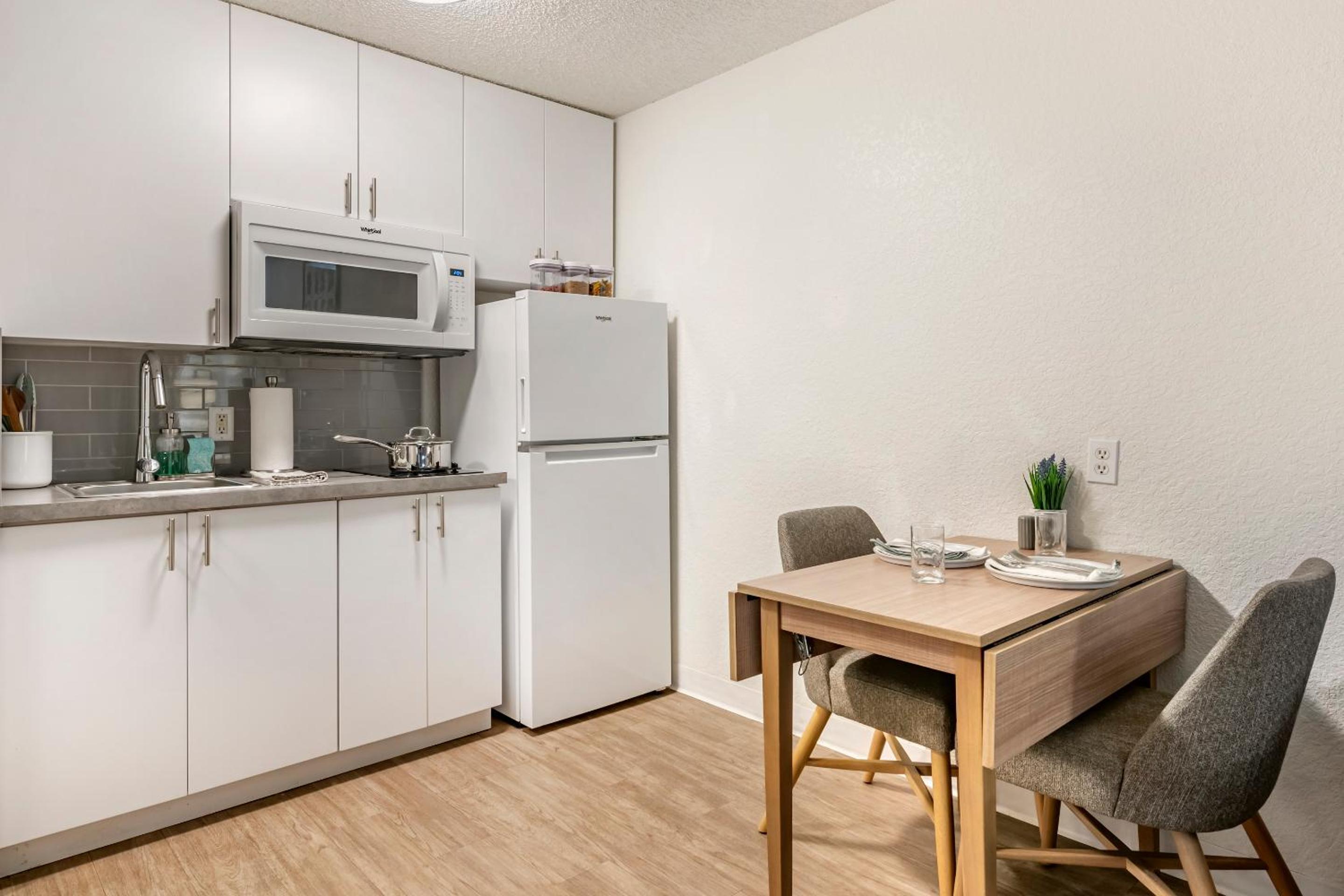 InTown Suites Extended Stay Nashville TN - Madison - Property Image 2