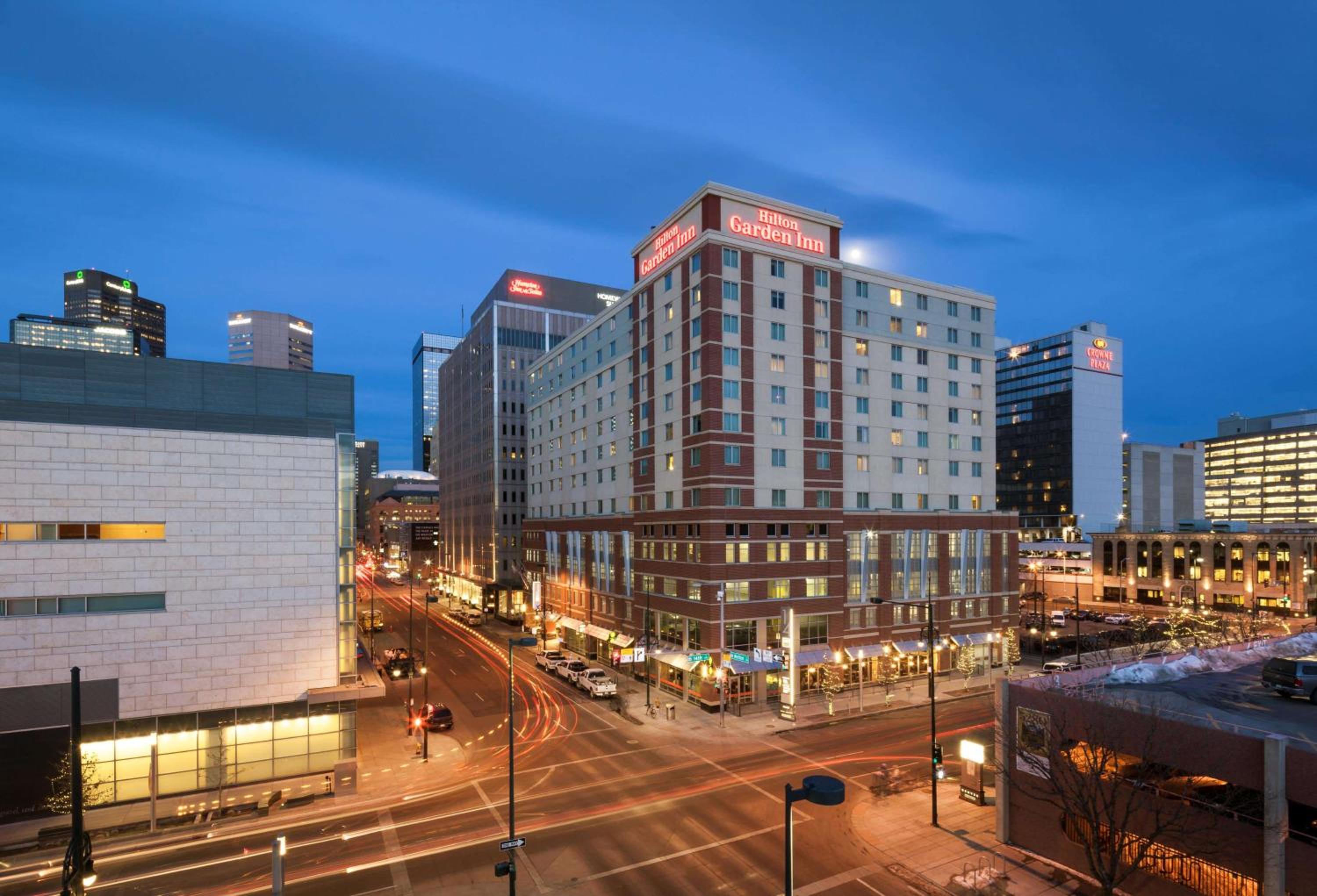 Hotel Hilton Garden Inn Denver Downtown - Image 1