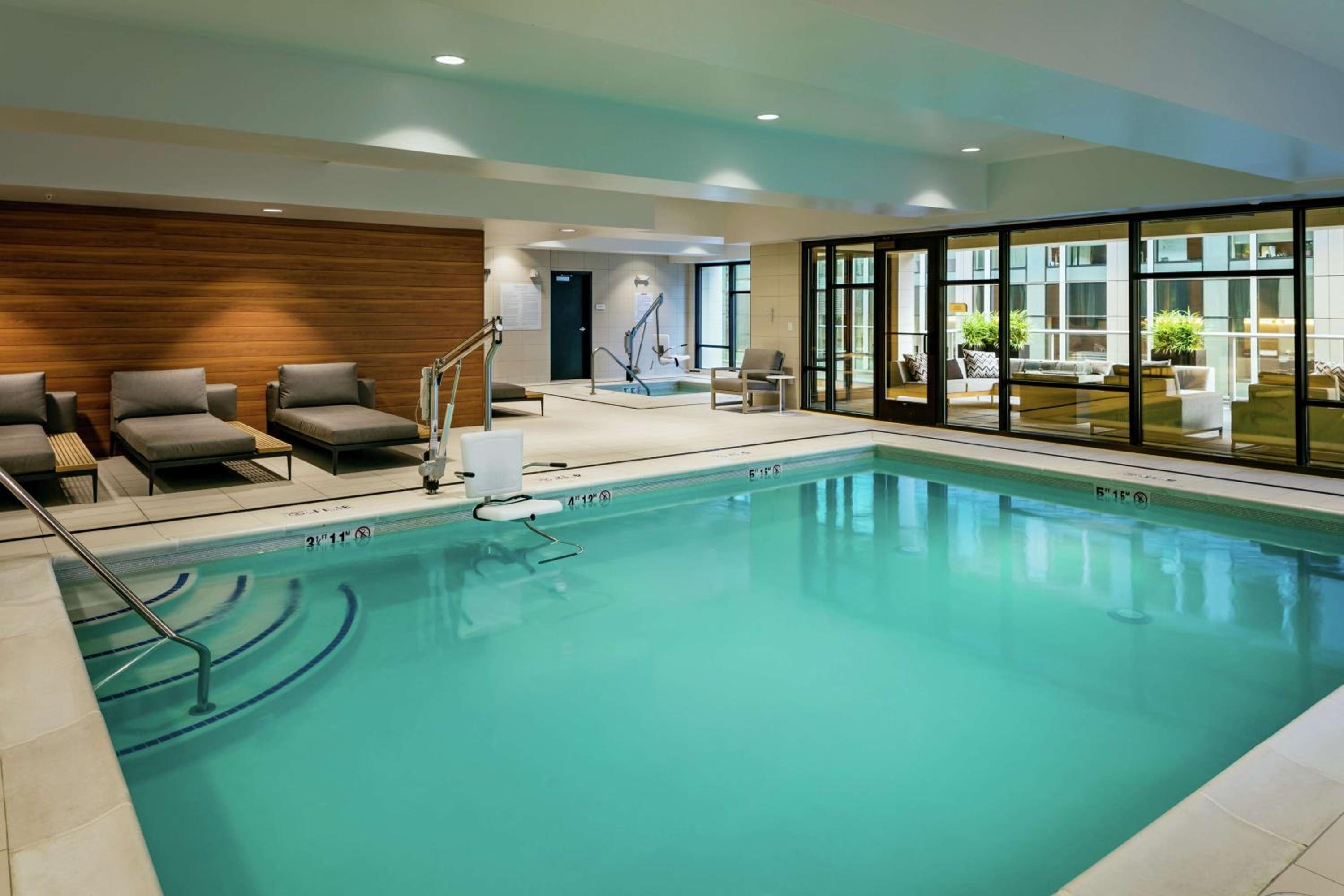 Hilton Garden Inn Seattle Bellevue Downtown, WA - Property Image 5