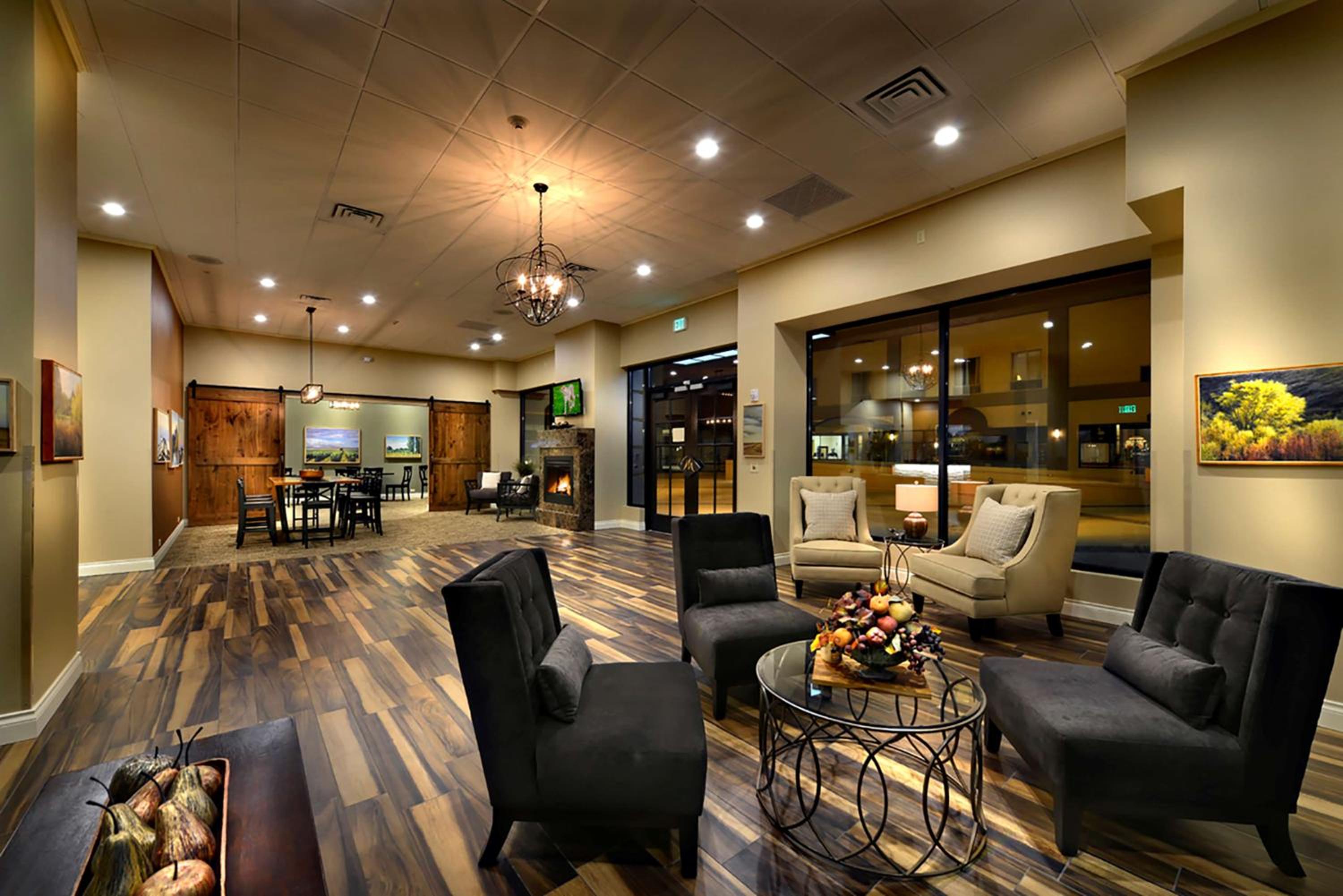 Yakima Vacations - Hotel Maison Yakima Tapestry Collection by Hilton - Property Image 3