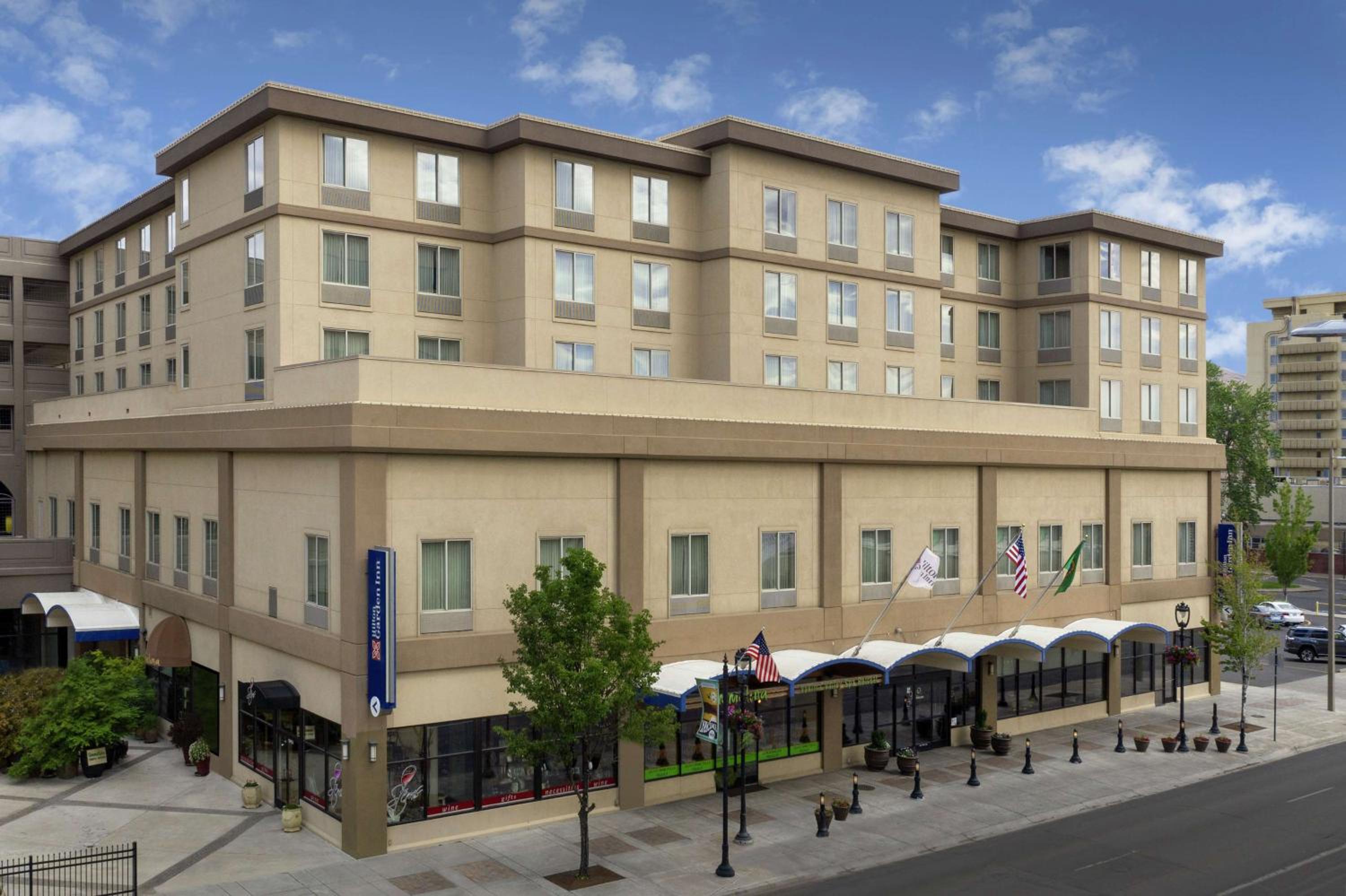 Yakima Vacations - Hilton Garden Inn Yakima Downtown - Property Image 1