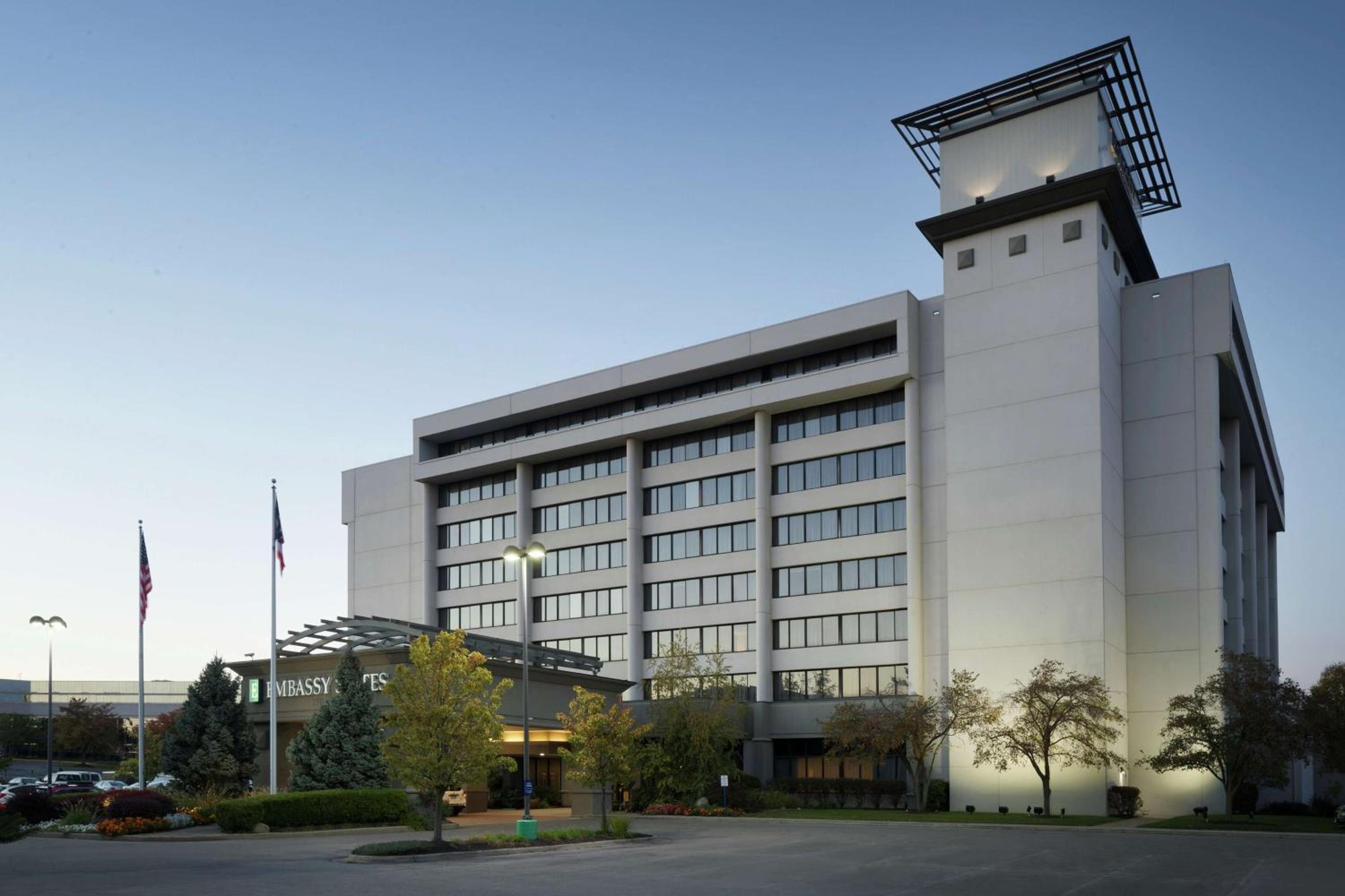 Hotel Embassy Suites by Hilton Columbus - Image 1