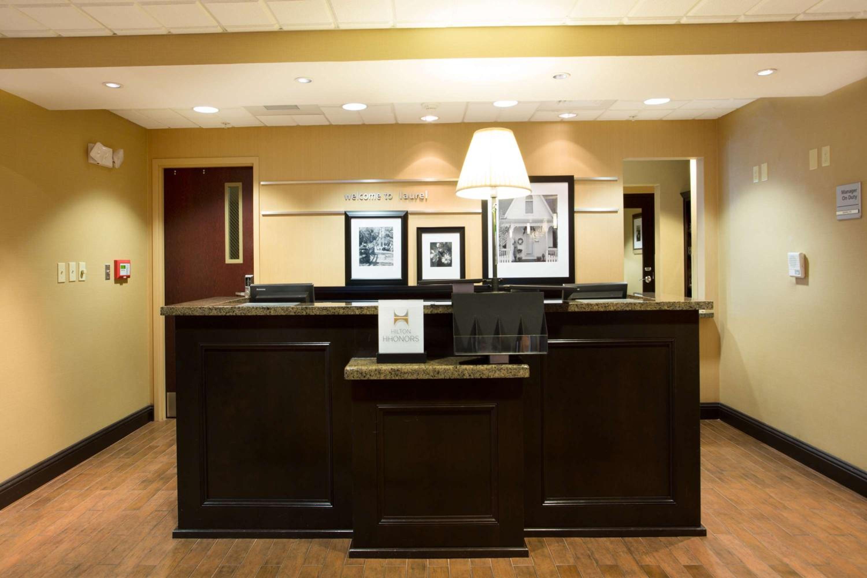 Laurel Vacations - Hampton Inn  Suites Laurel - Property Image 4