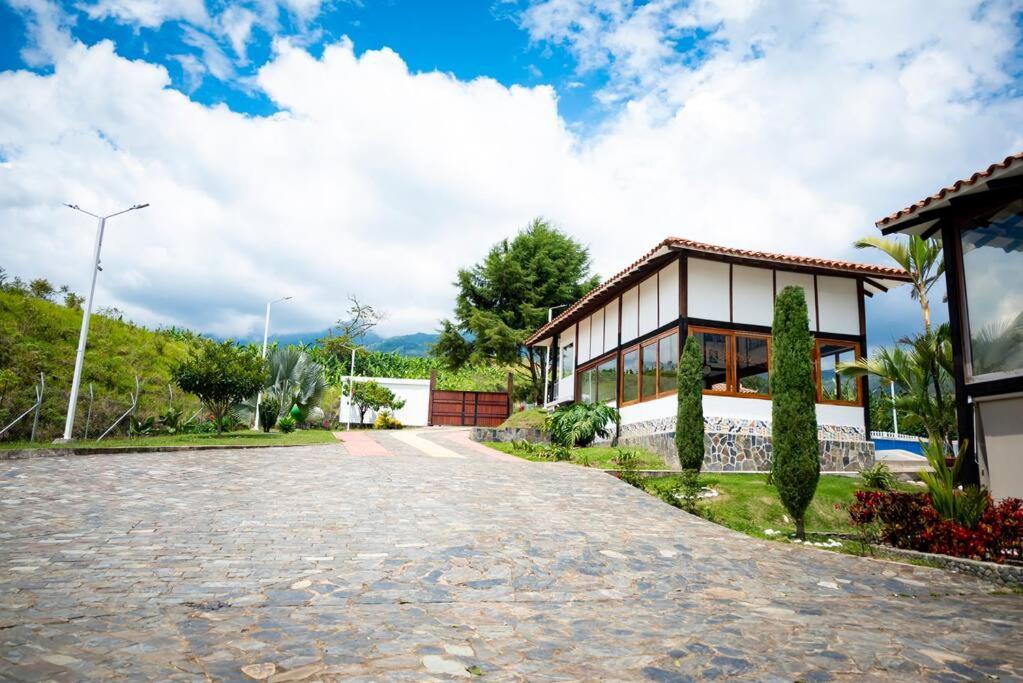 Finca Rancho Alegre