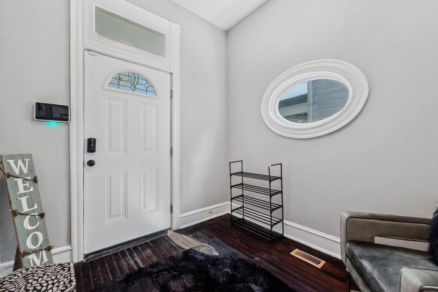 West High 3BR Private Backyard Petersburg Gem
