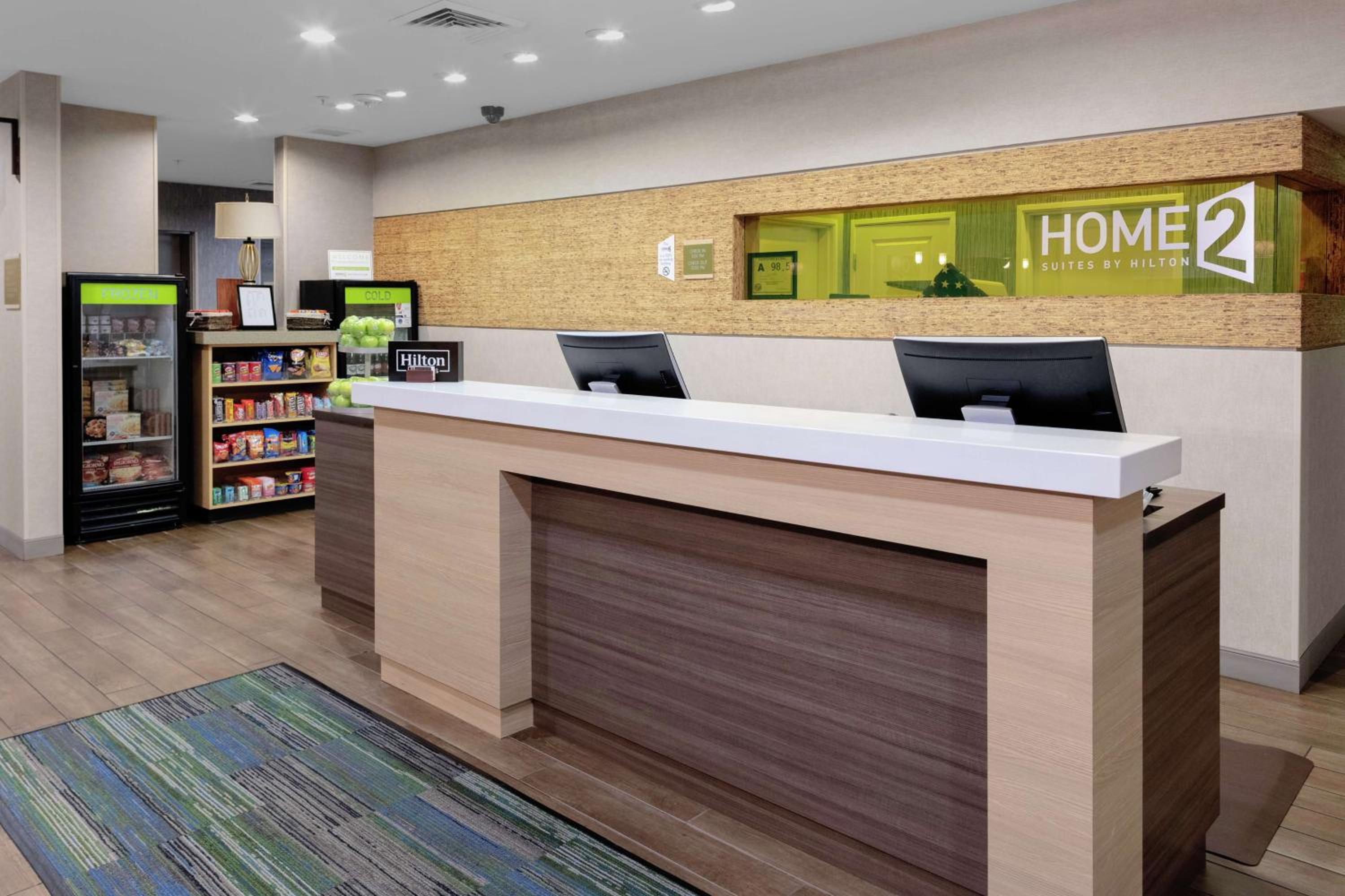 Fayetteville Vacations - Home2 Suites by Hilton Fayetteville Fort Liberty - Property Image 25