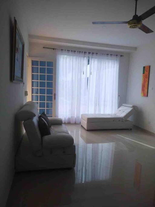 Agradable casa en condominio campestre con piscina