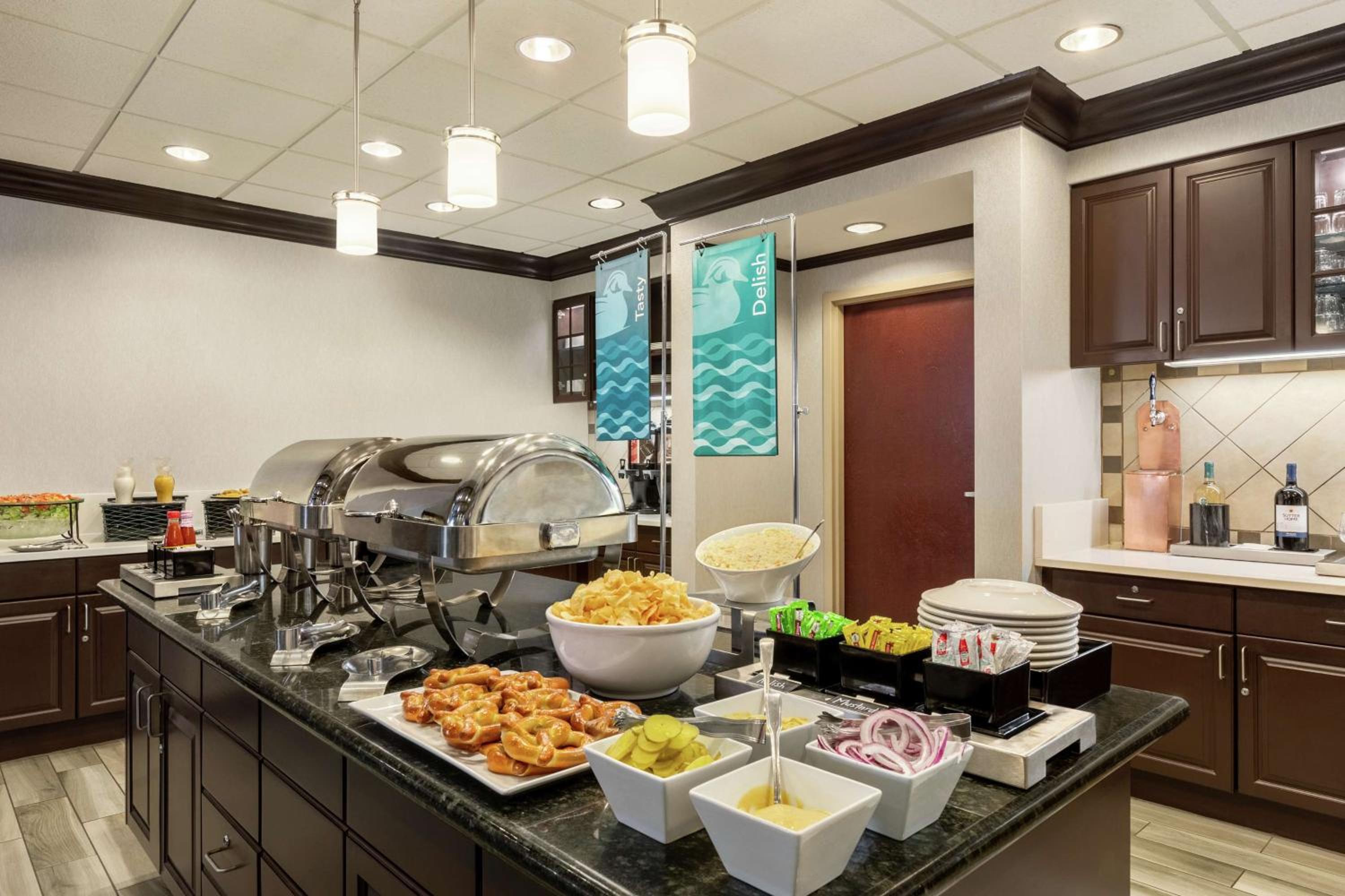 Macon Vacations - Homewood Suites by Hilton Macon-North - Property Image 20