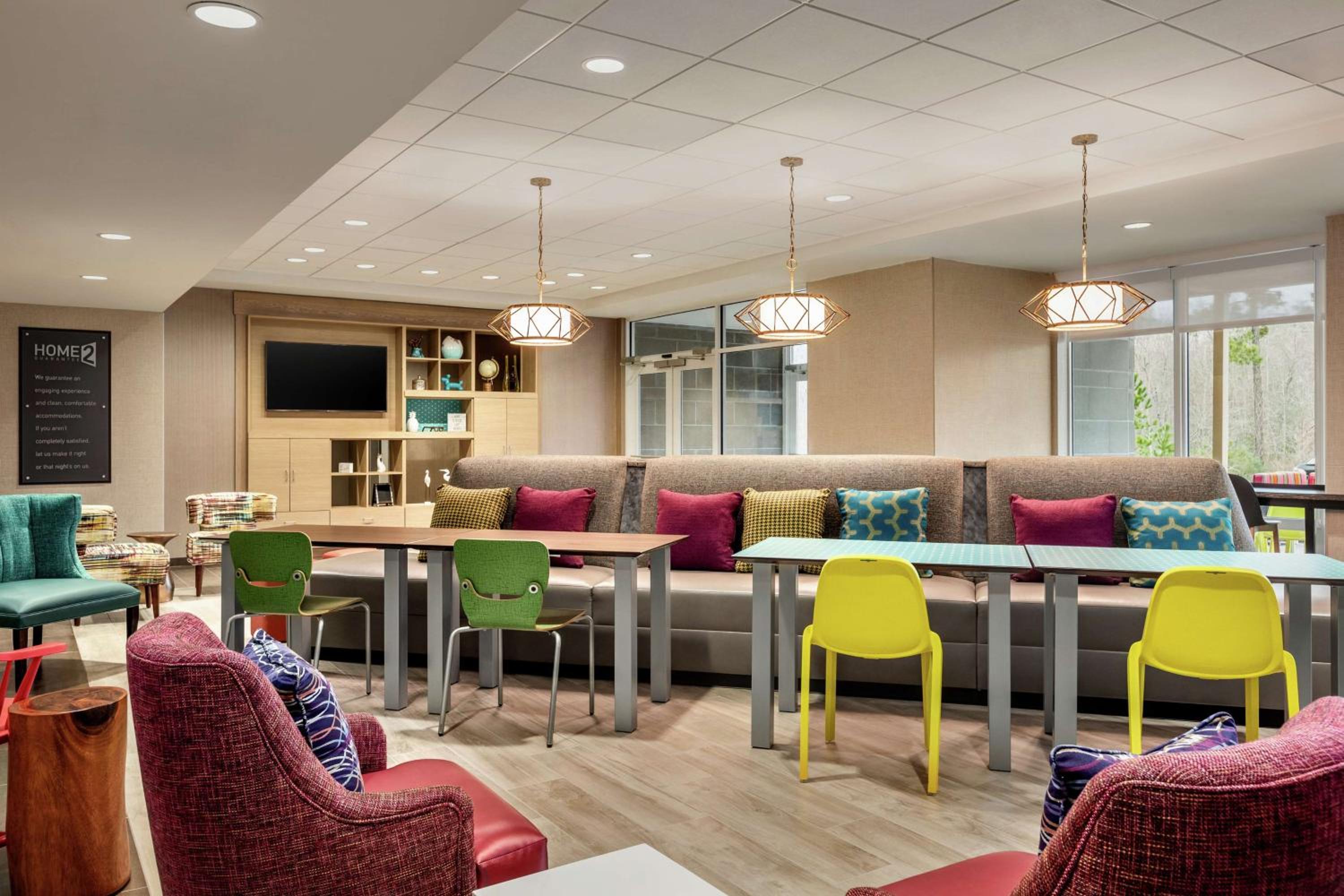 Statesboro Vacations - Home2 Suites By Hilton Statesboro - Property Image 4