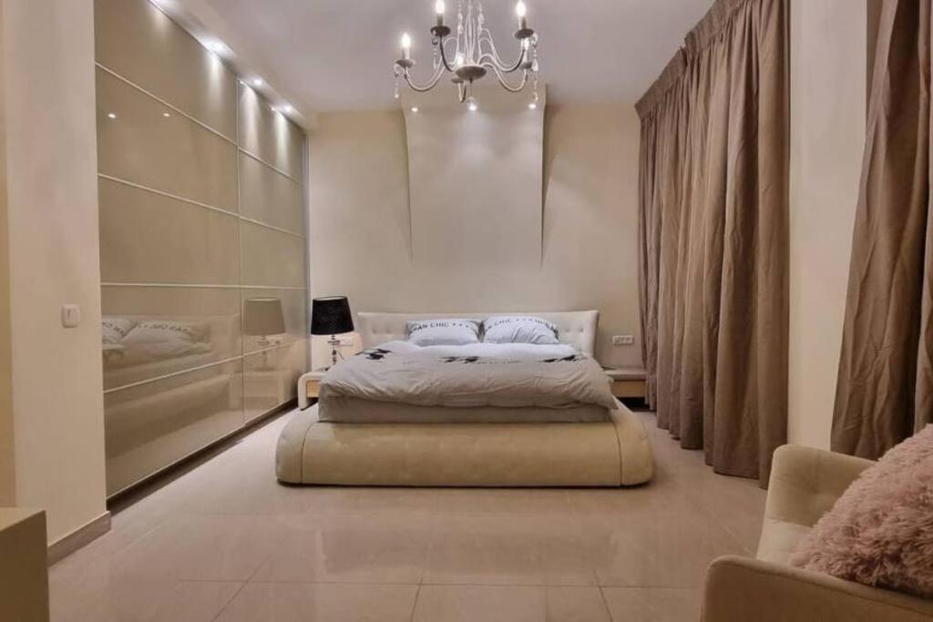 Exclusive apartments