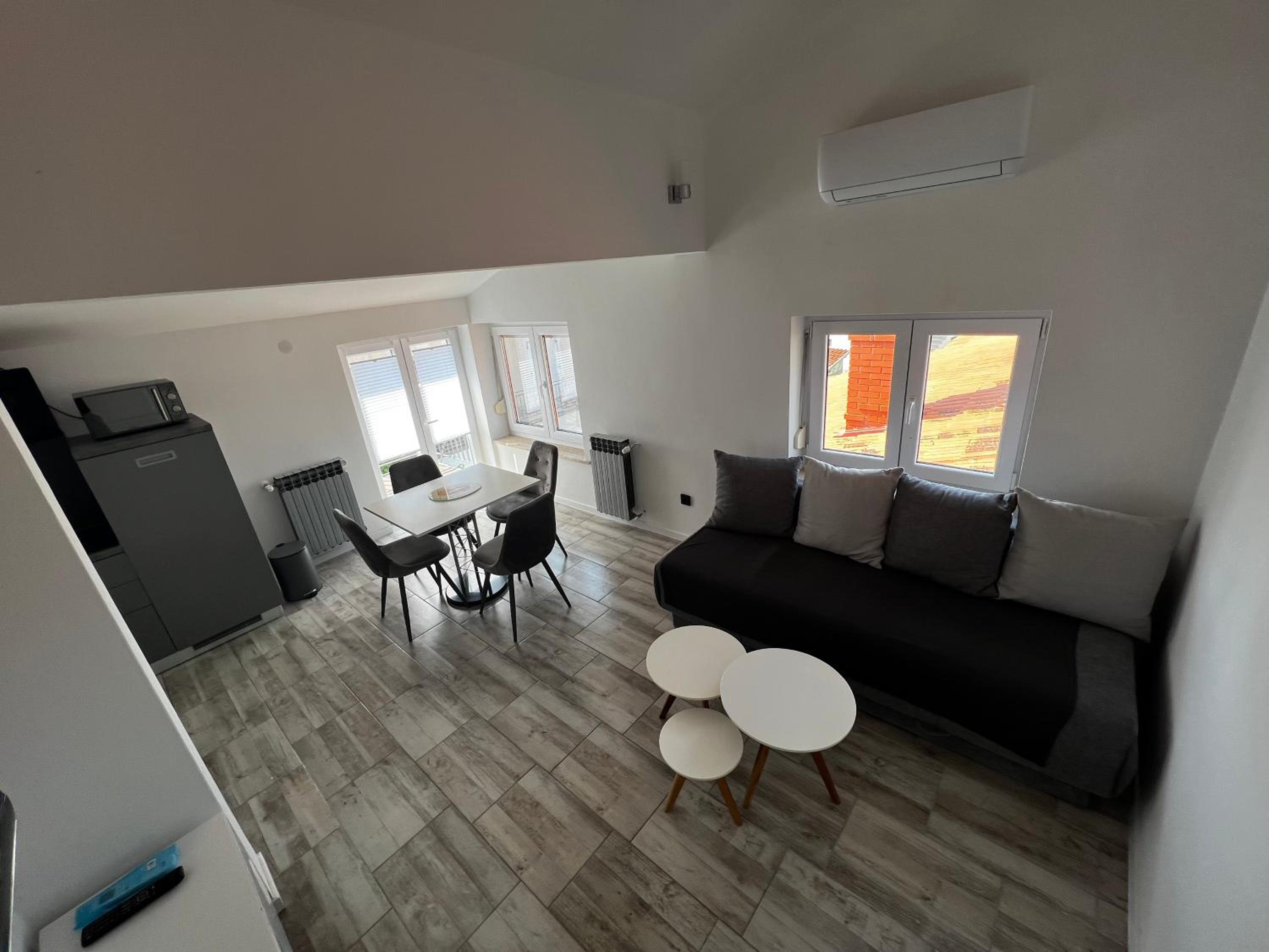 Apartment Stinjan