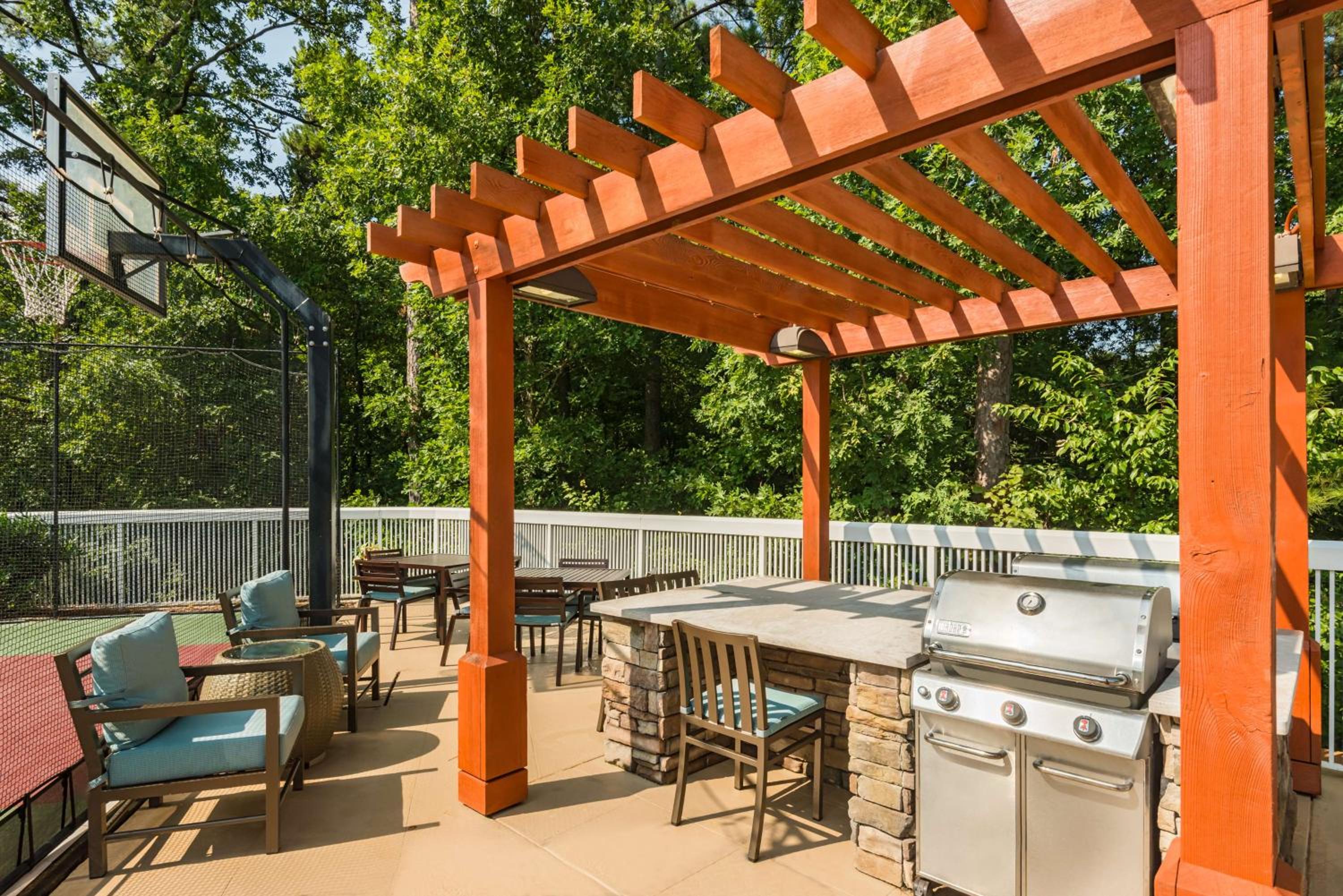 Birmingham Vacations - Homewood Suites by Hilton Birmingham South Inverness - Property Image 2