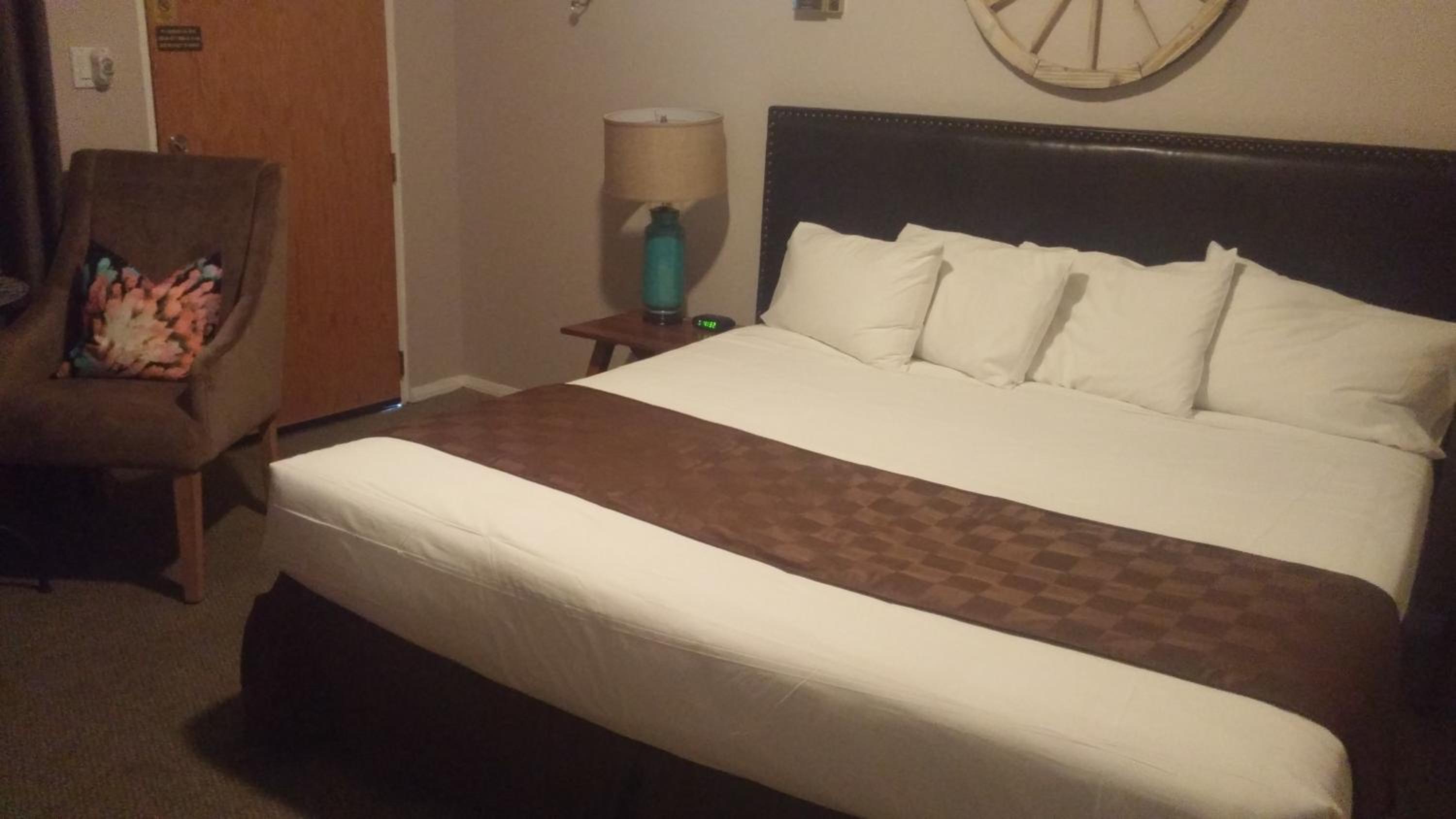 The Canyon Motel & RV Park