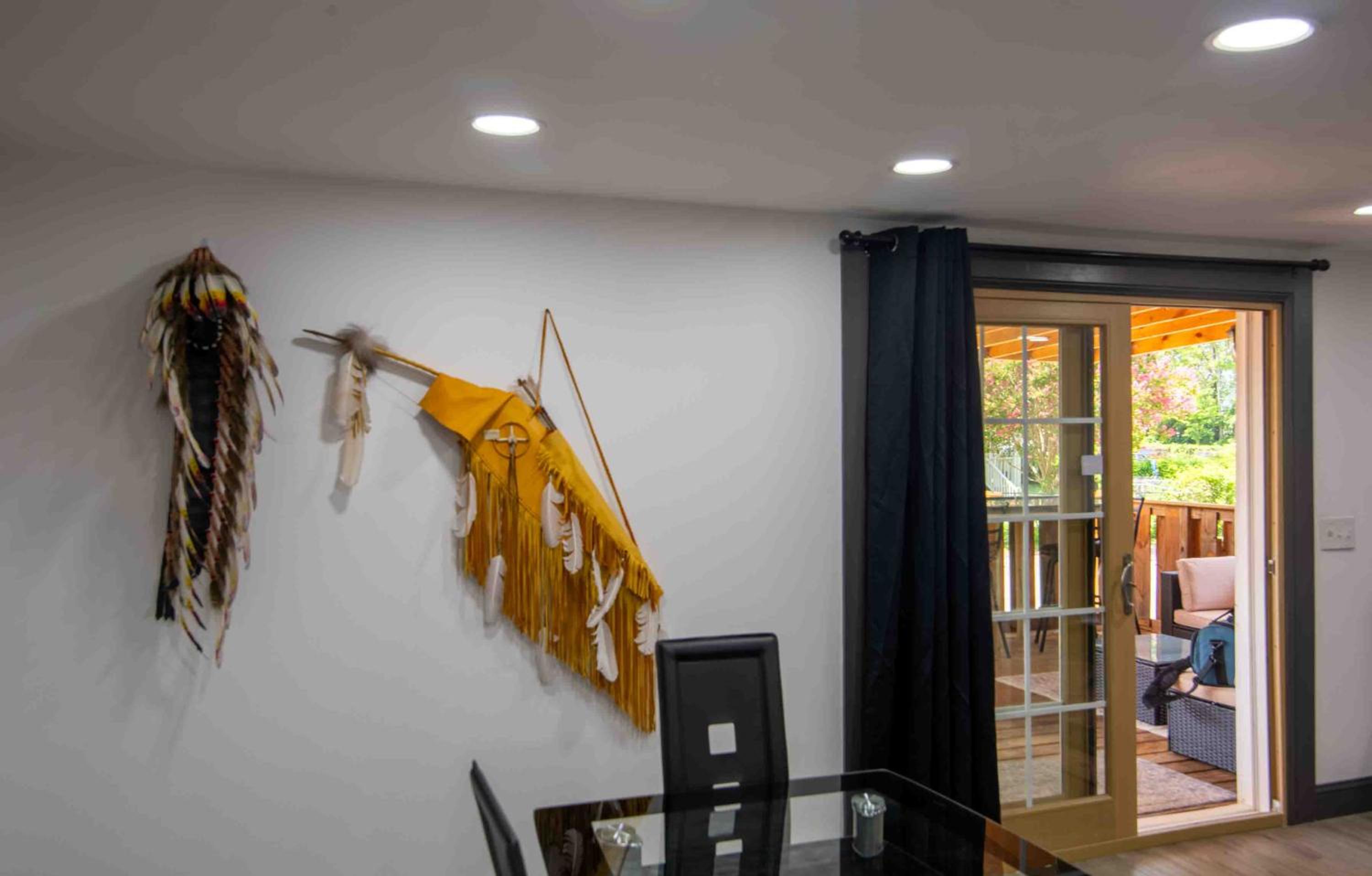 2 bedroom, each with private bathroom minimum 31 days plus booking