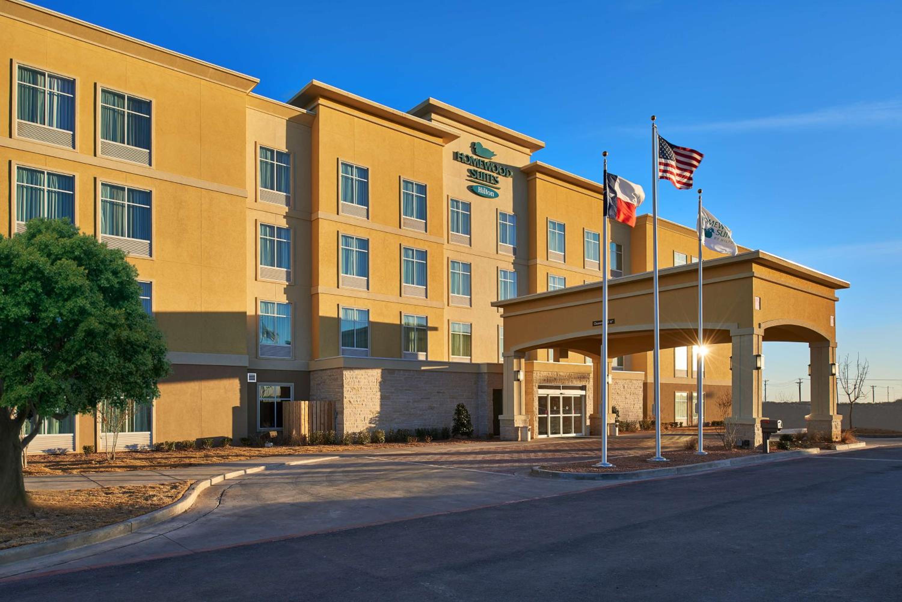 Hotel Homewood Suites Odessa - Image 1