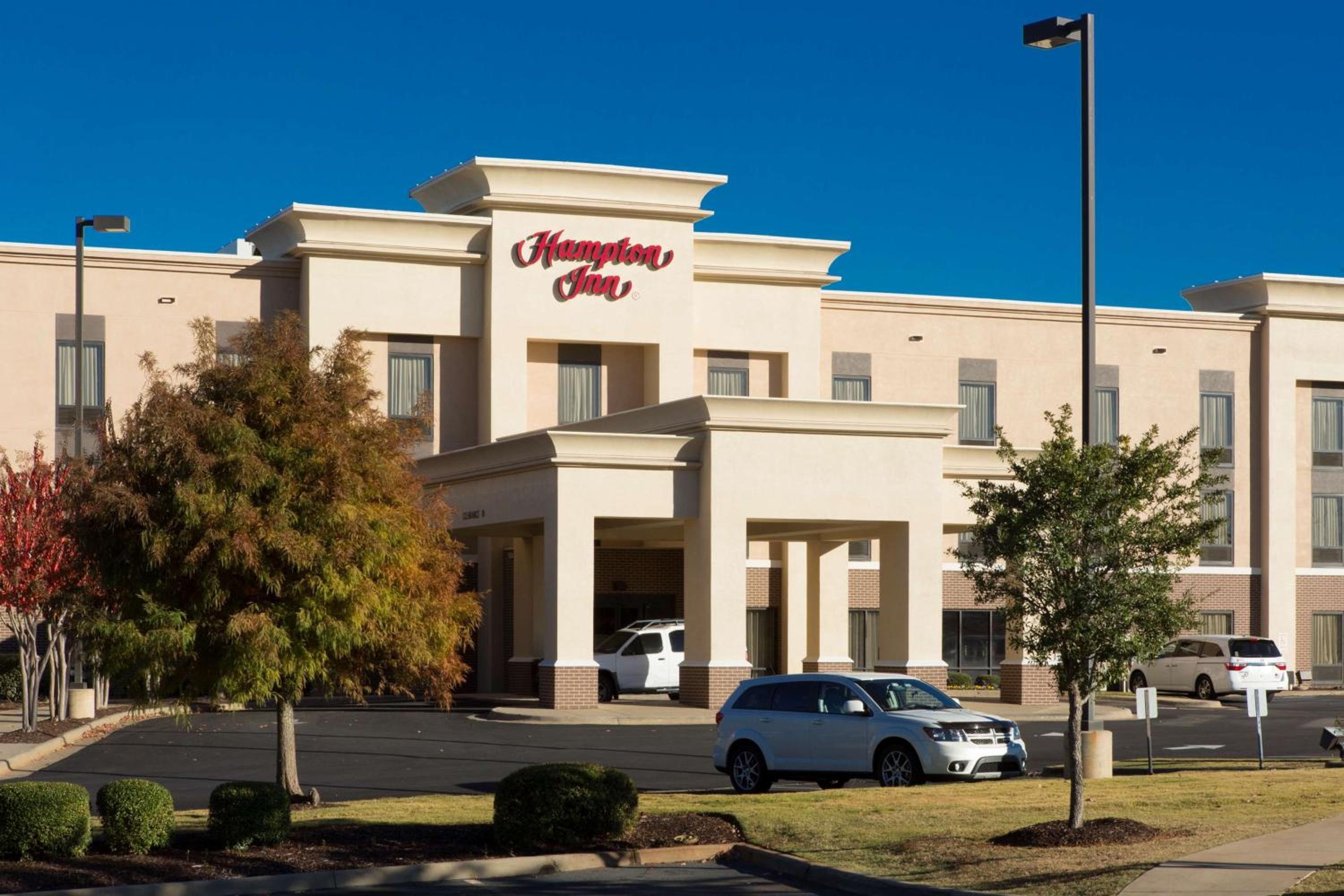 Troy Vacations - Hampton Inn Troy - Property Image 10