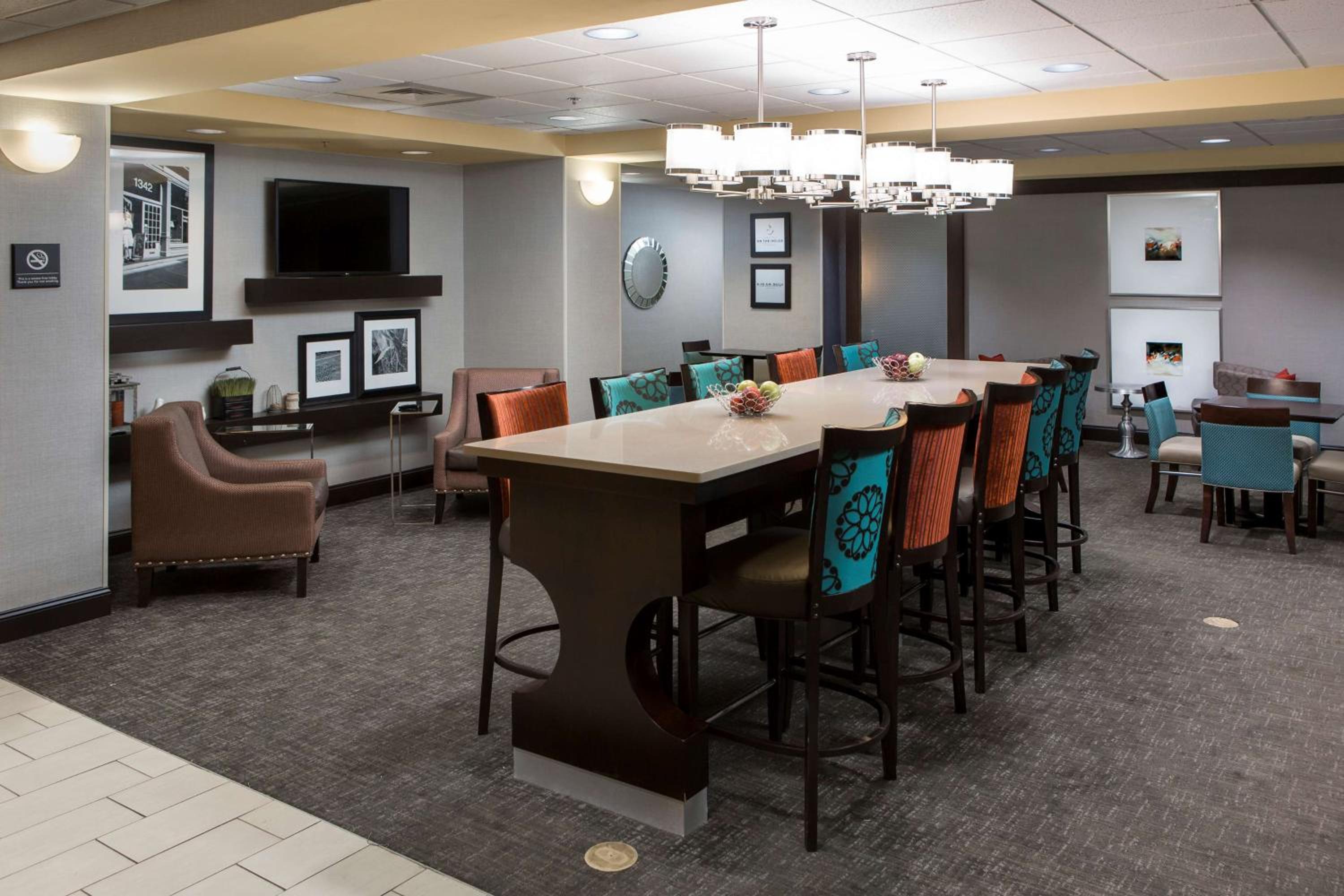 Troy Vacations - Hampton Inn Troy - Property Image 3