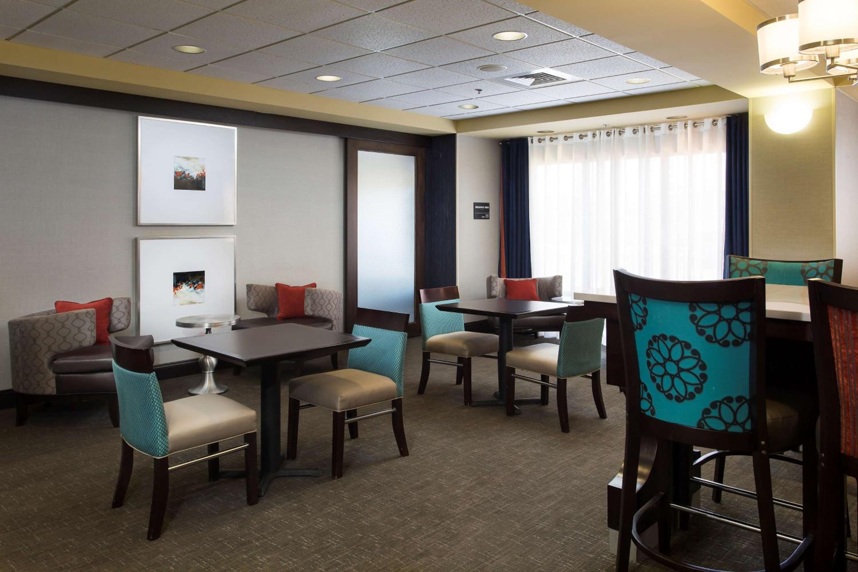Troy Vacations - Hampton Inn Troy - Property Image 4