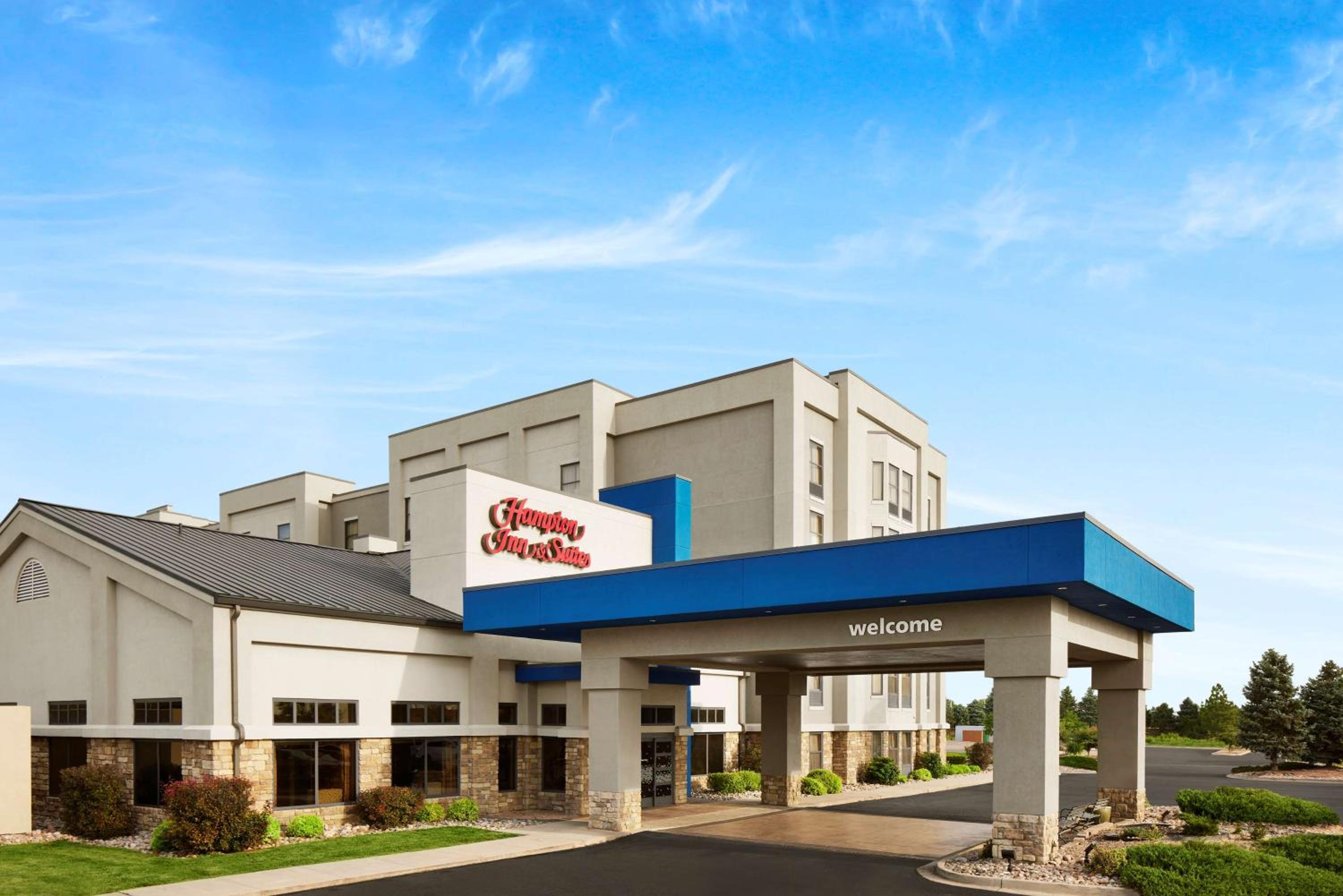 Hotel Hampton Inn & Suites Pueblo-Southgate - Image 1