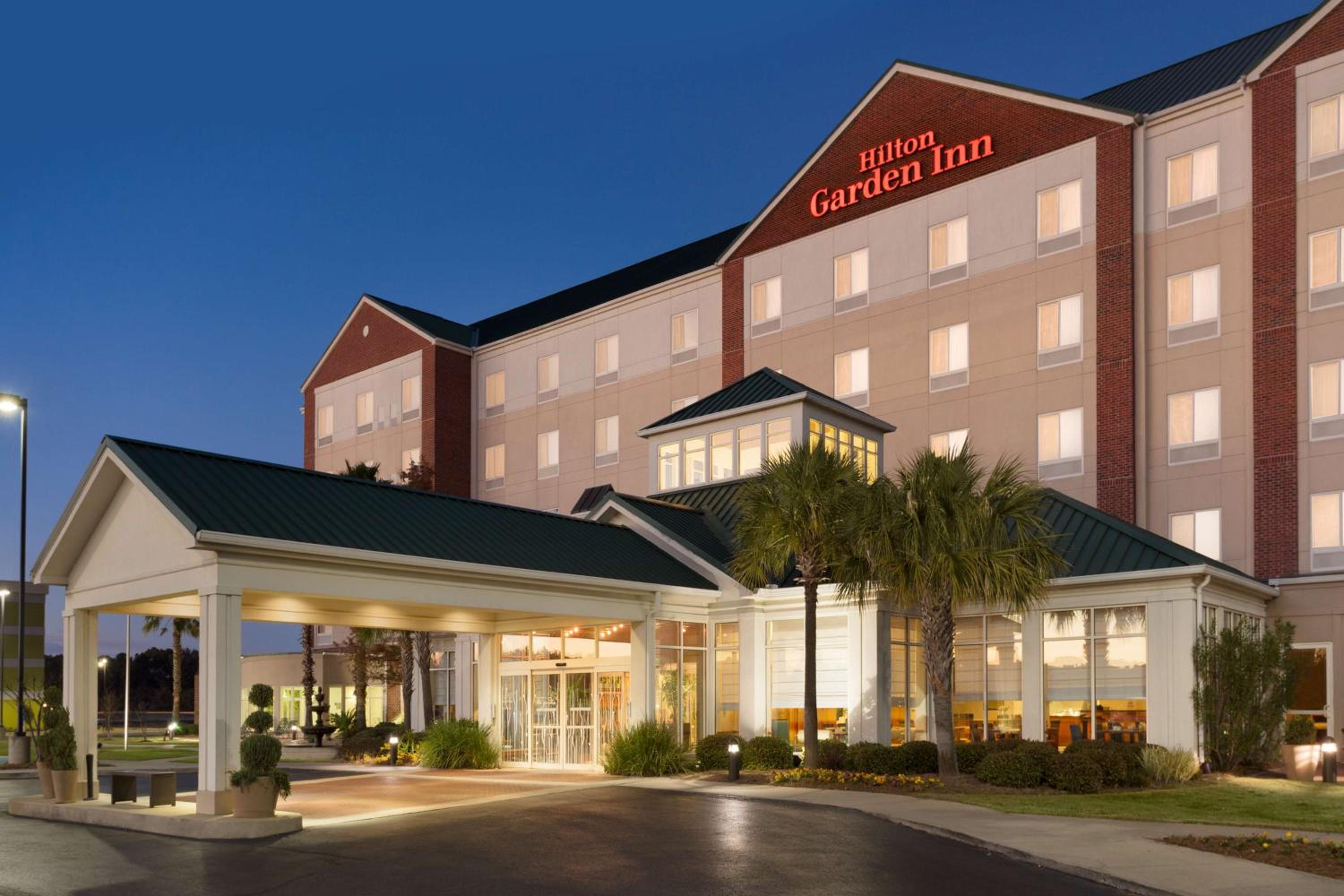 Monroe Vacations - Hilton Garden Inn West Monroe - Property Image 1