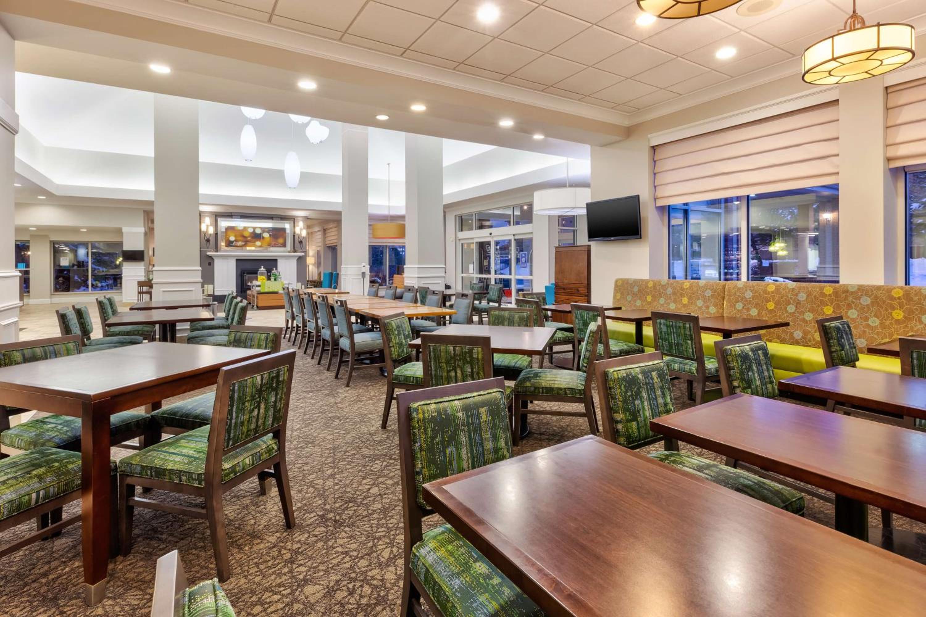 Minneapolis / St Paul Vacations - Hilton Garden Inn Minneapolis Maple Grove - Property Image 2