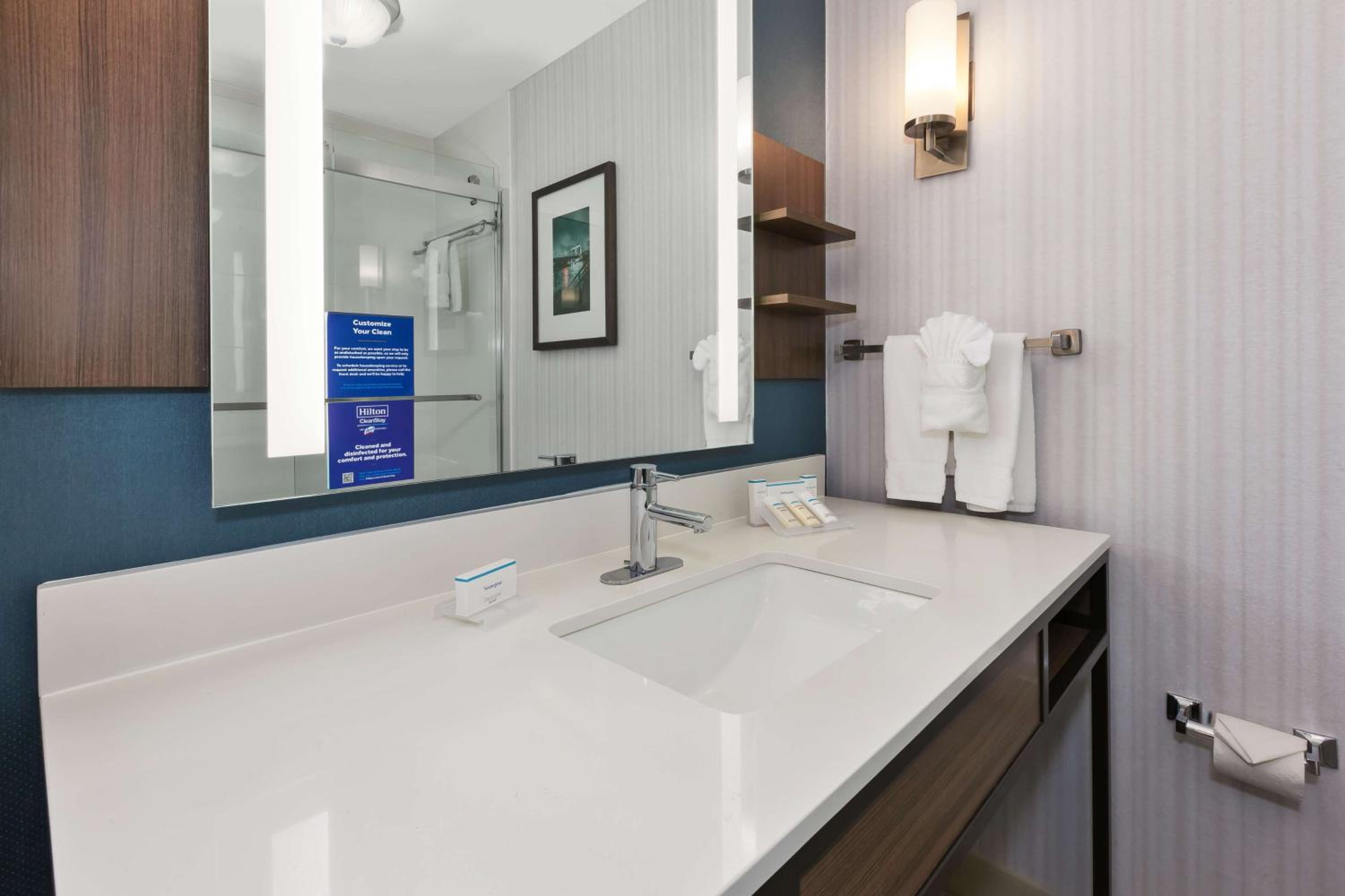 Hilton Garden Inn Minneapolis Maple Grove - Property Image 10