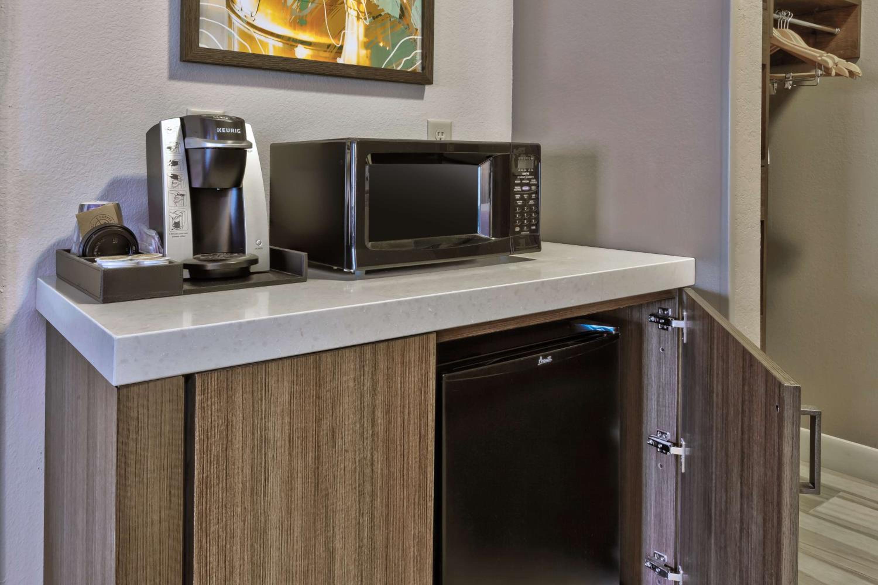 Hilton Garden Inn Minneapolis Maple Grove - Property Image 5