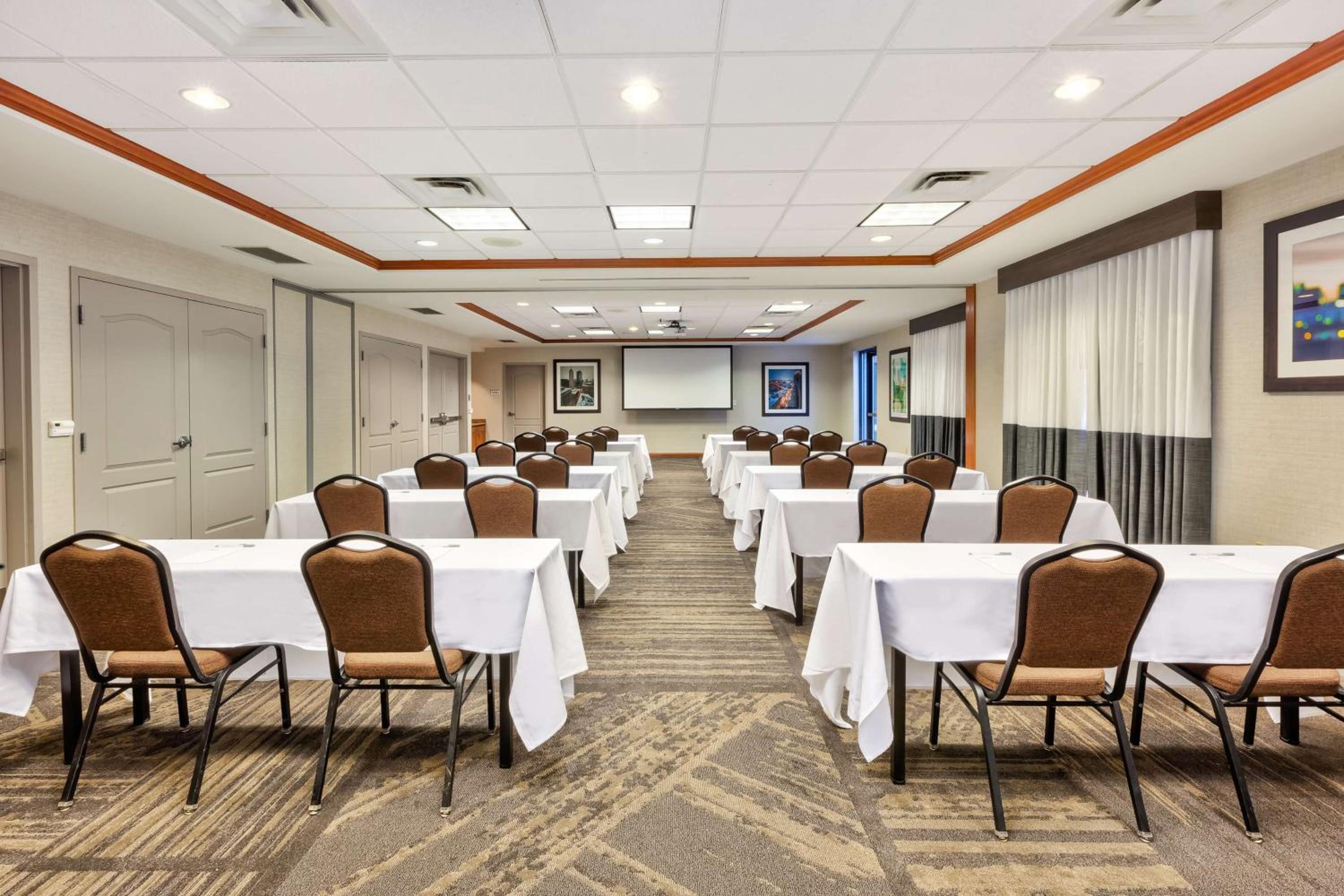 Hilton Garden Inn Minneapolis Maple Grove - Property Image 8