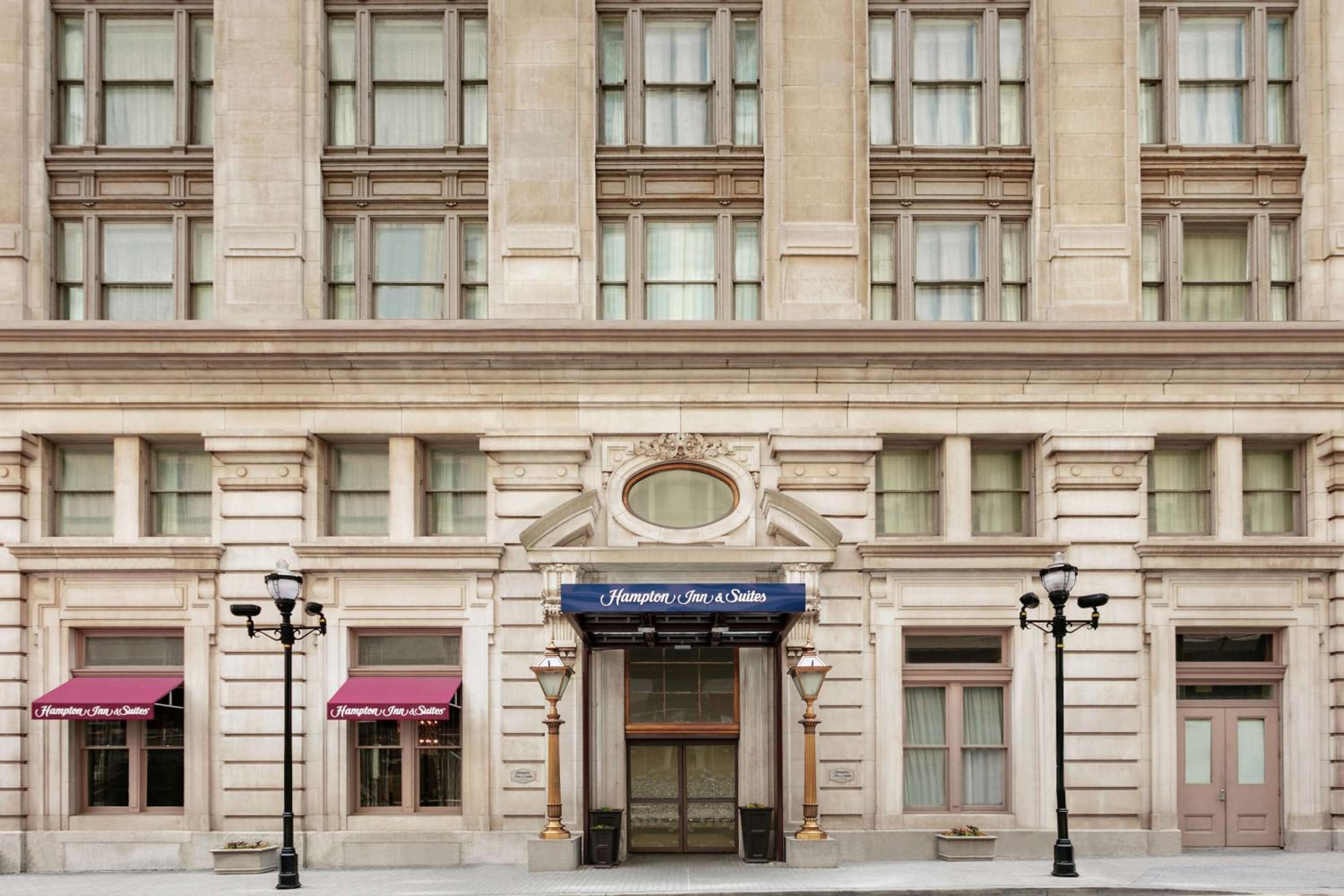 Hampton Inn Suites Baltimore Inner Harbor - Property Image 29